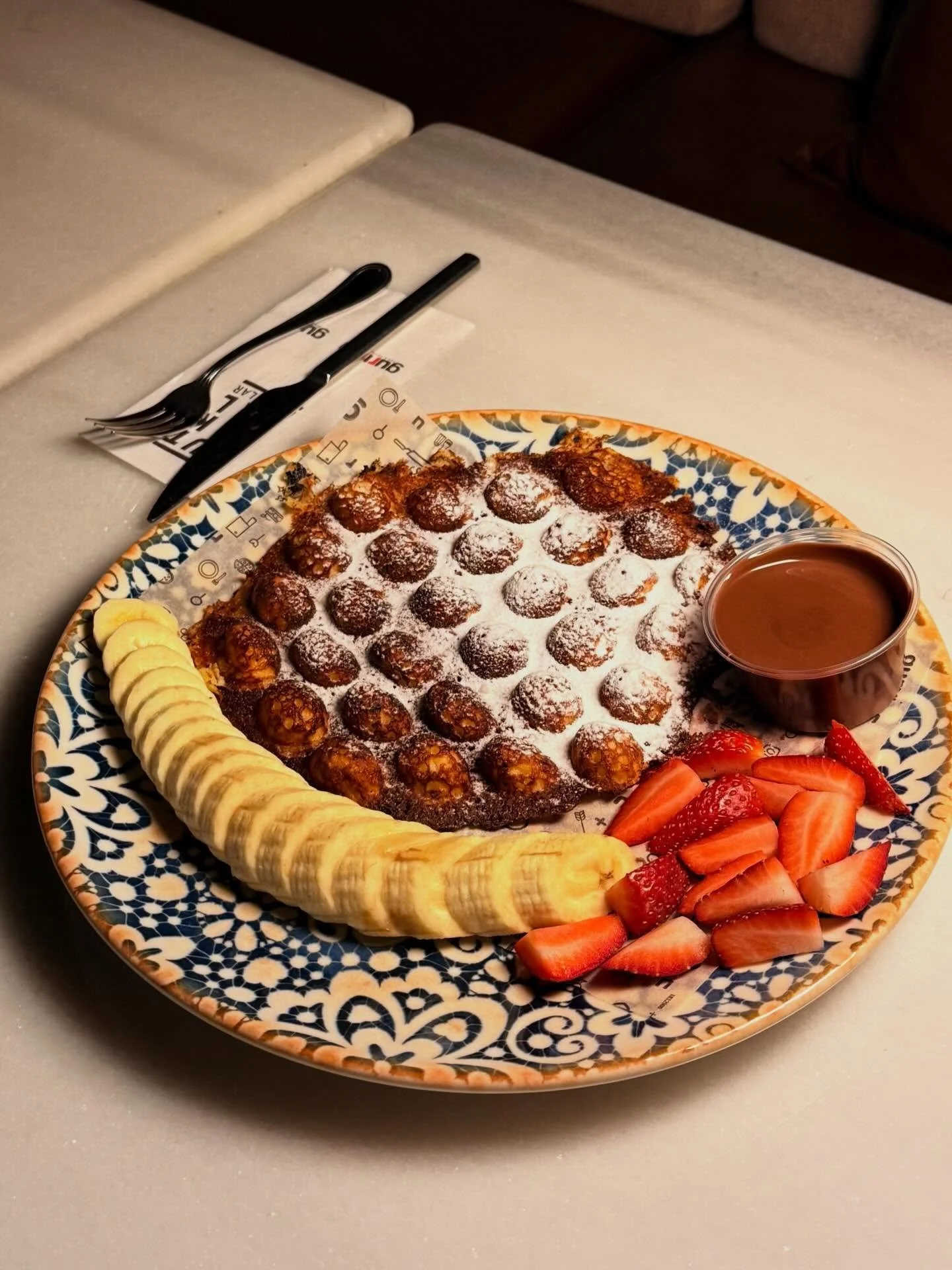 Kıtır dışı, yumuşacık i&ccedil;iyle, dilediğin malzemeyle tamamen sana &ouml;zel hazırlanan bu eşsiz waffle artık Afyon&rsquo;da! 

#guru #kafe #waffles