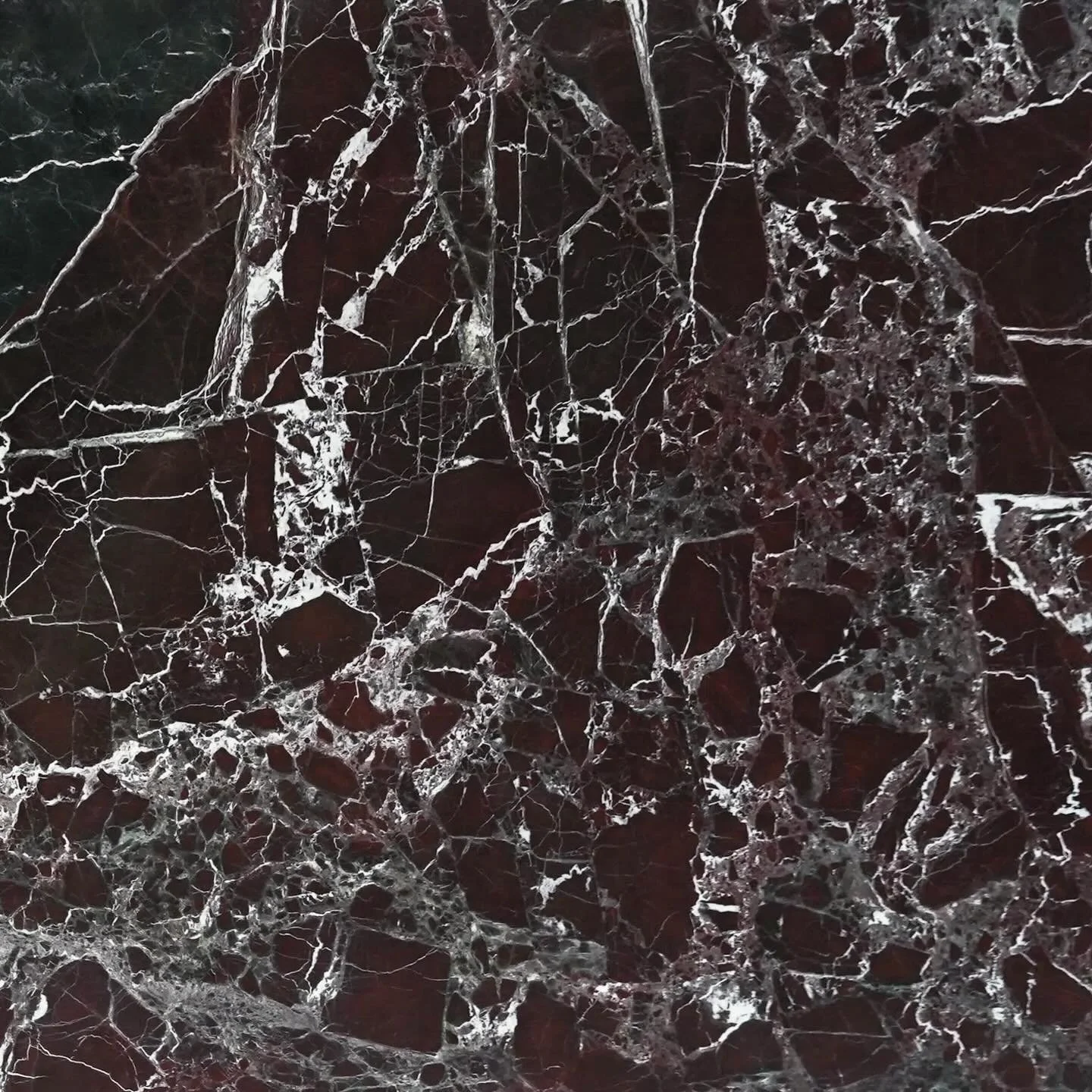 A classic and a favourite! 

#rossolevanto#marble#itastone#italianmarble#stonemason