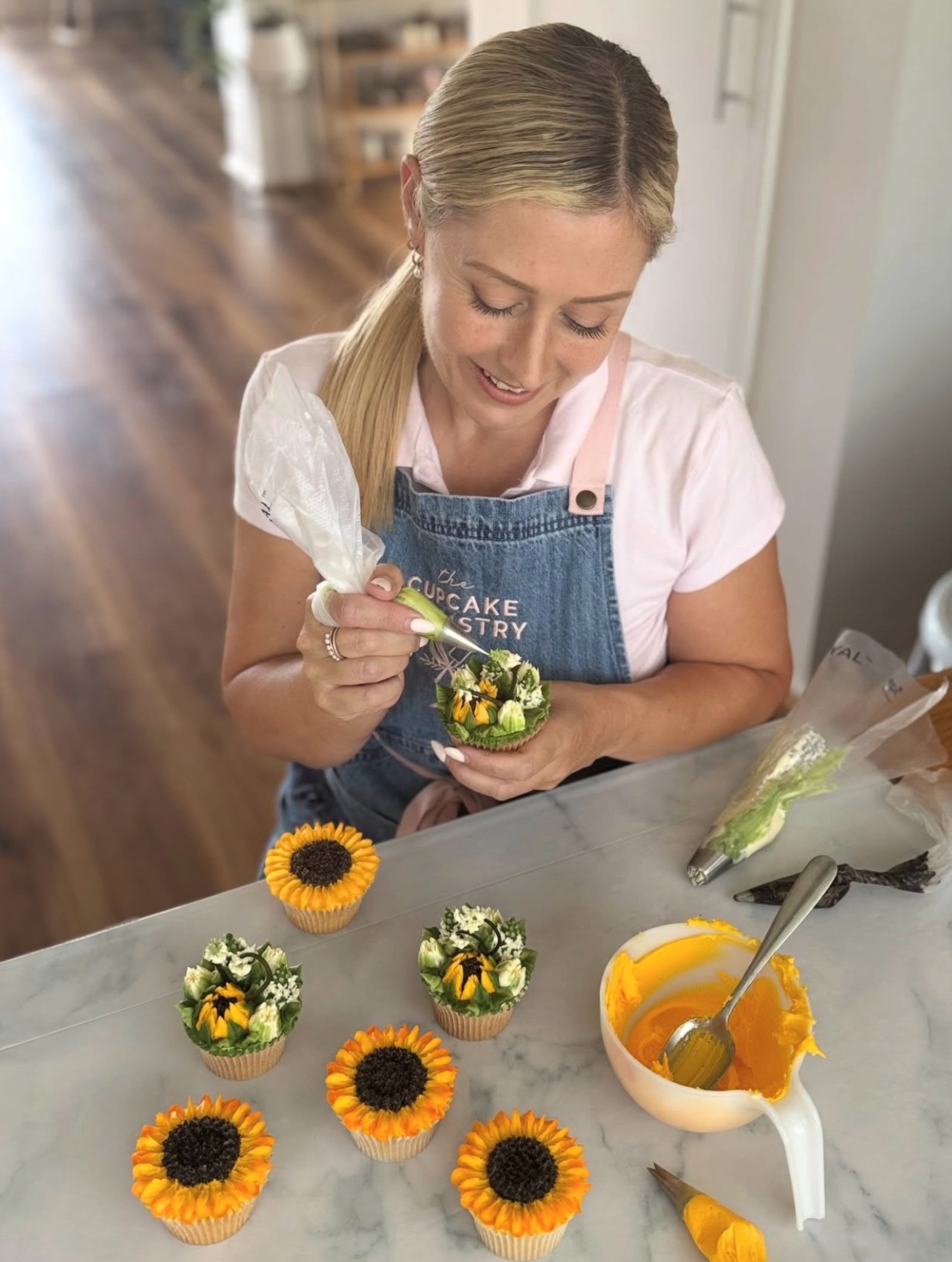 One of the questions we often are asked, what skill level do you need to be to attend the Retreat. Honestly, any. If you a beginner, being surrounded by like minded souls lifts you and allows you to start. If you have been decorating for years, you w