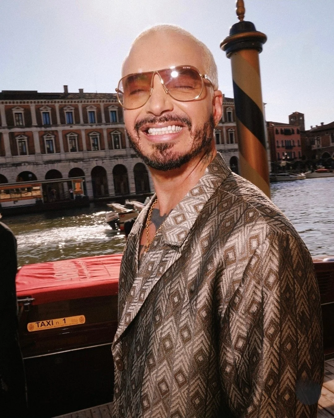 J Balvin 