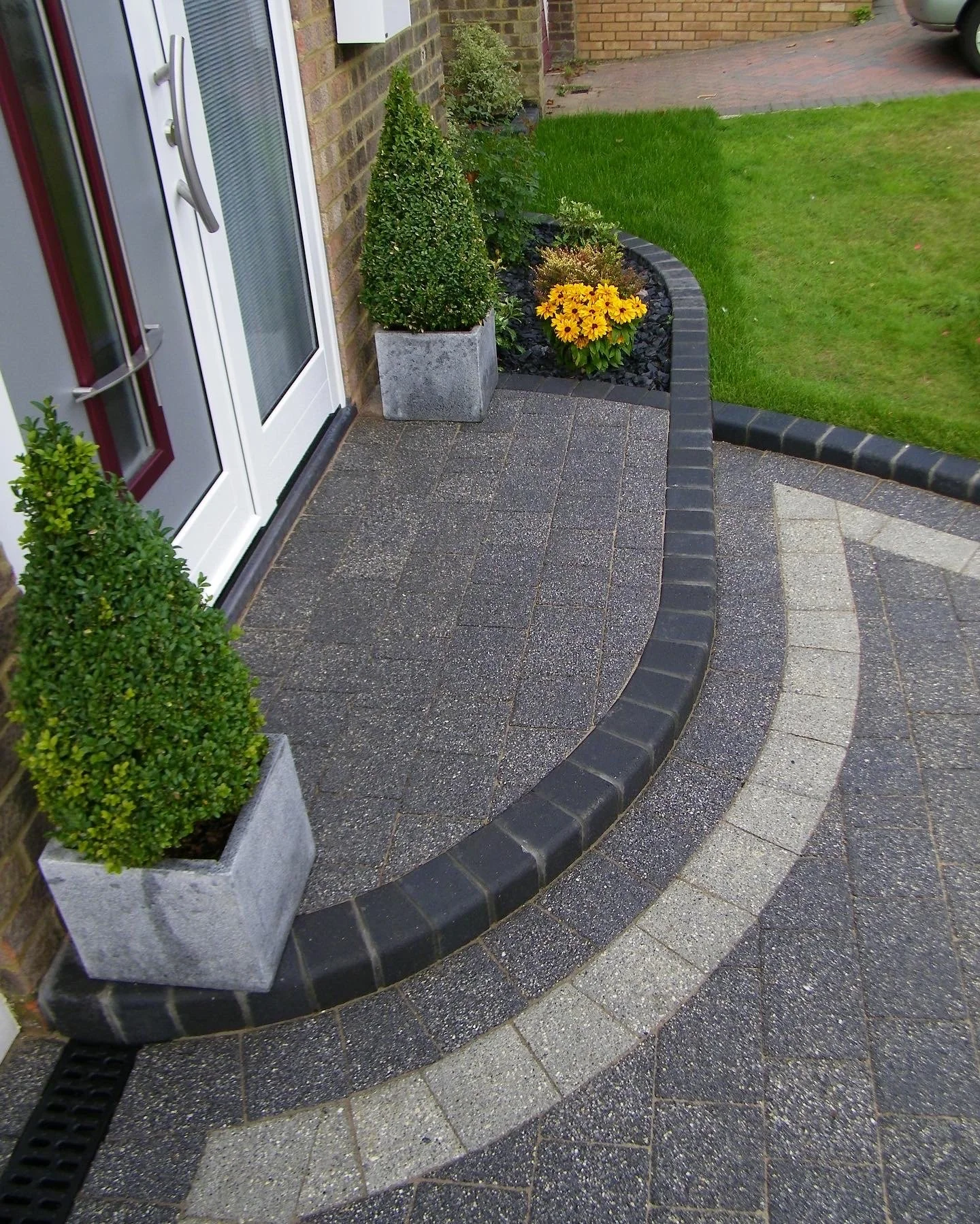 front door step kent