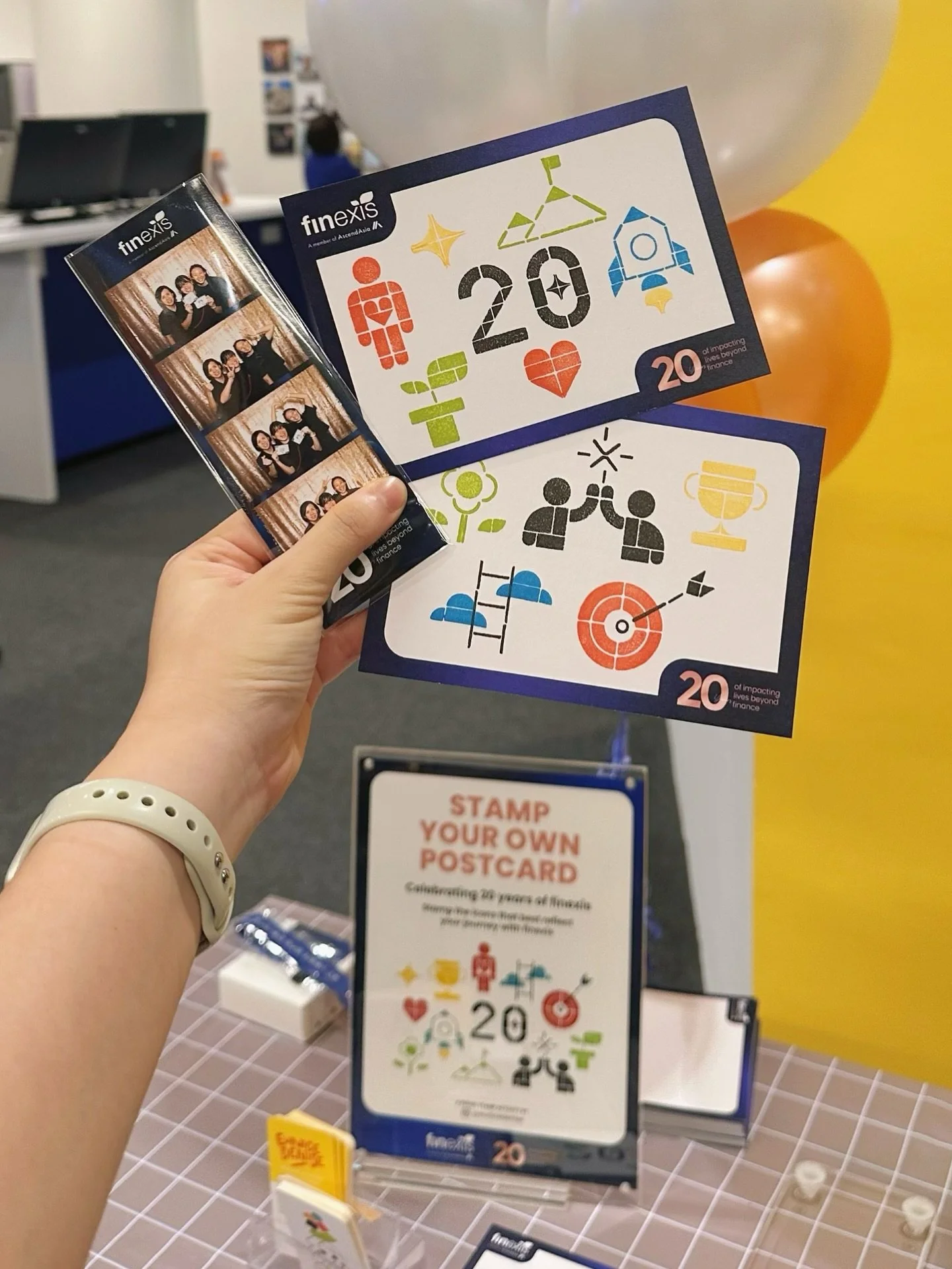 Documenting the PRIXEL booth we got to do with finexis last month to celebrate their 20th anniversary~

I made smaller designs that people could mix and match on postcards - making them smaller can be more challenging sometimes, so I enjoyed coming u