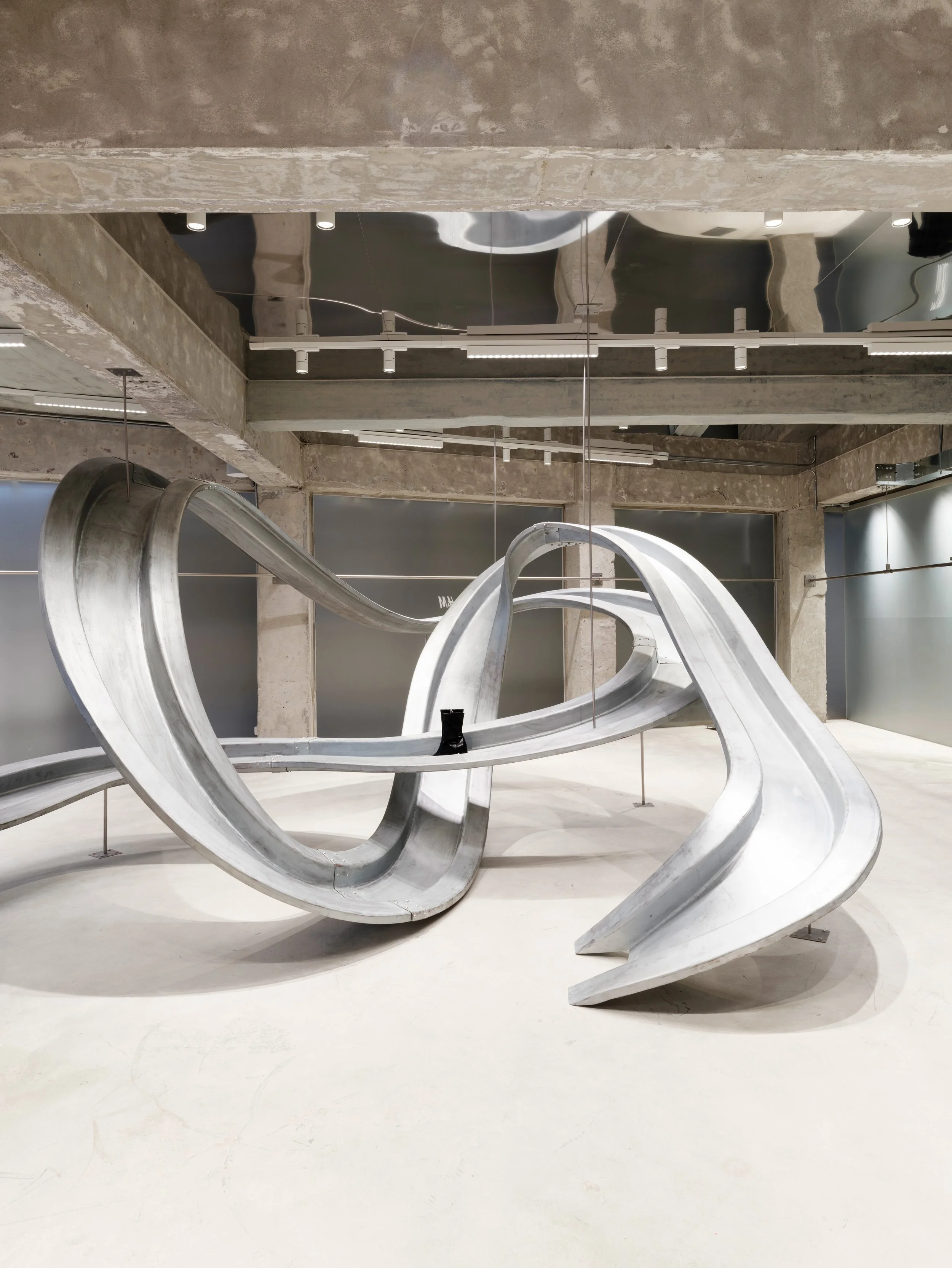 H&M Seongsu Interior_1F 3 d.jpg