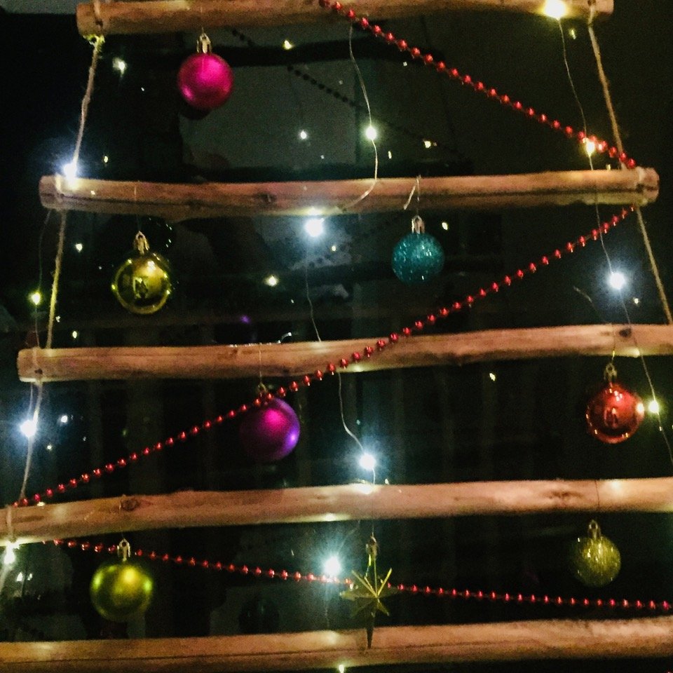 TIS THE SEASON