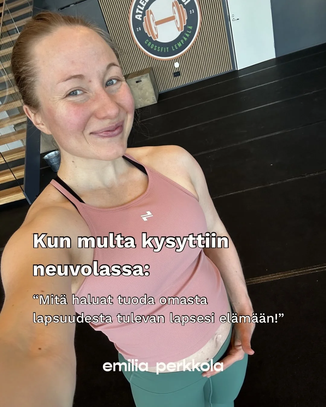 Mun lapsuudessa &auml;iti on ollut ihminen, 

joka on tarjonnut turvallisen sylin, 
l&auml;sn&auml;oloa ja
yhteist&auml; tekemist&auml;. 

H&auml;nelle on saanut aina soittaa, p&auml;iv&auml;st&auml; ja kellonajasta riippumatta. 

H&auml;n on ollut m