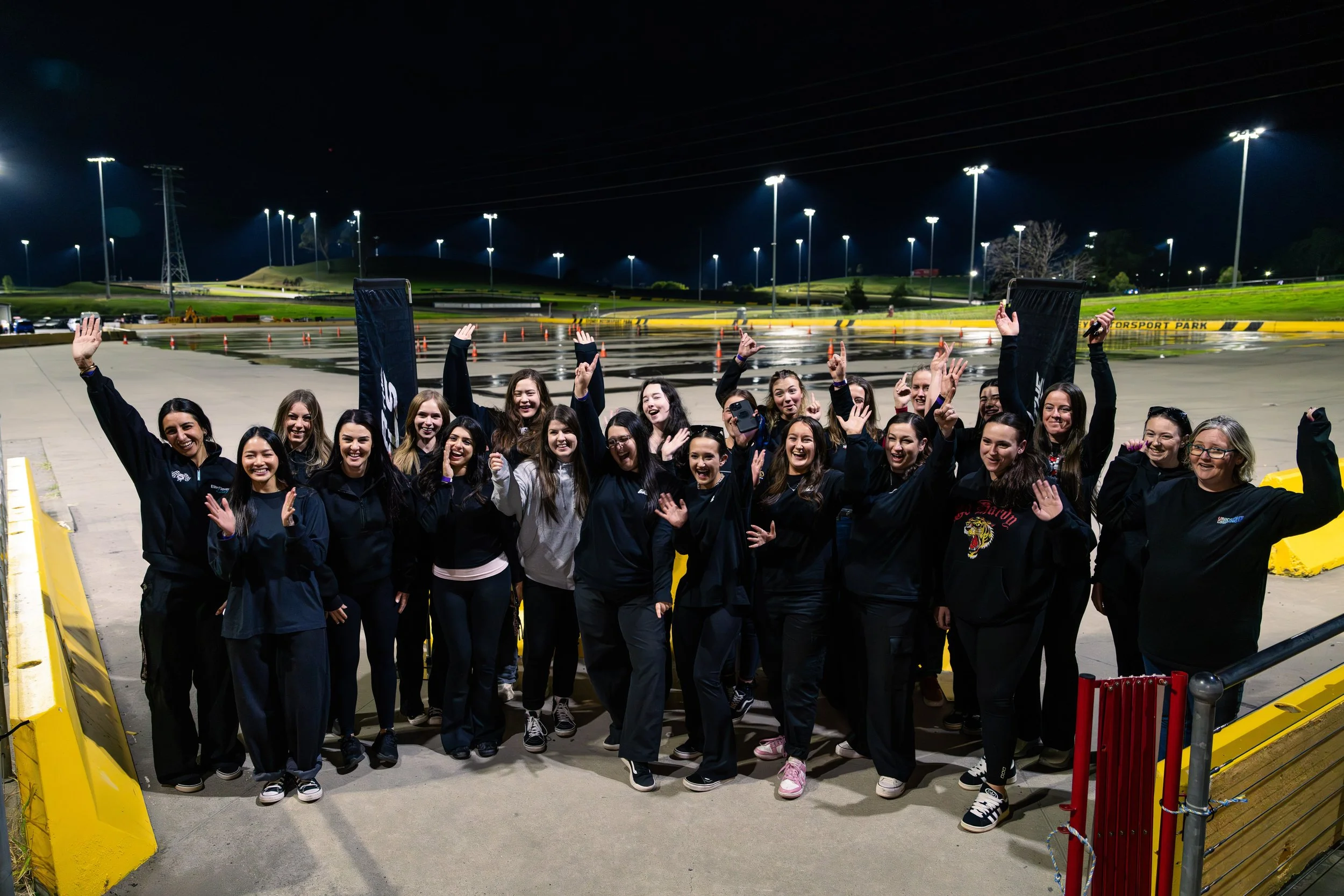 5 star FOR THE GIRLS DRIFT  KESKINMEDIA-09144_898927.jpeg