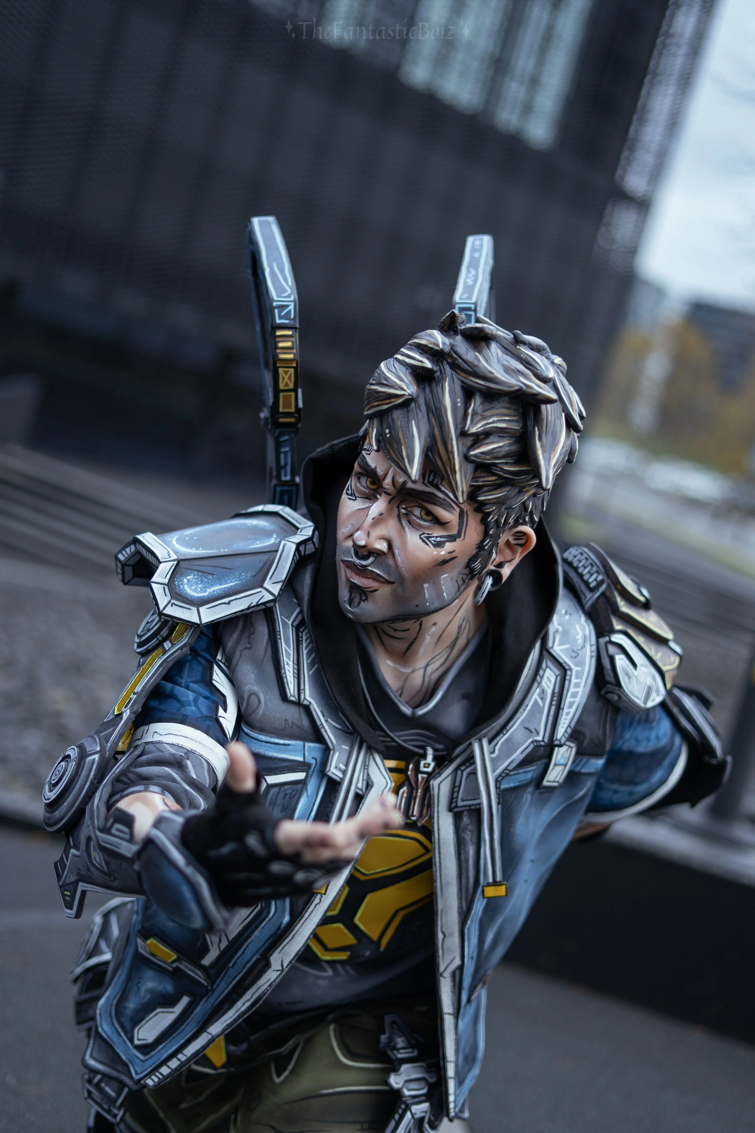 Blink from Blinks Cos Cave wearing Rafa cosplay from Borderlands 4