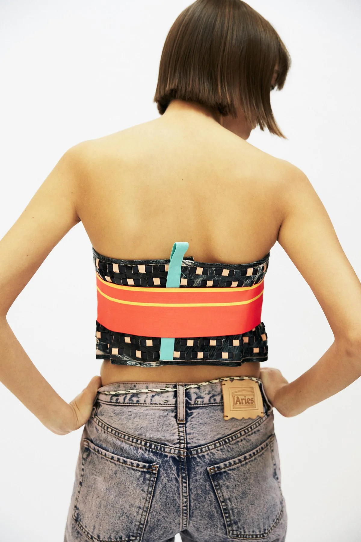 V-Bustier back.jpg