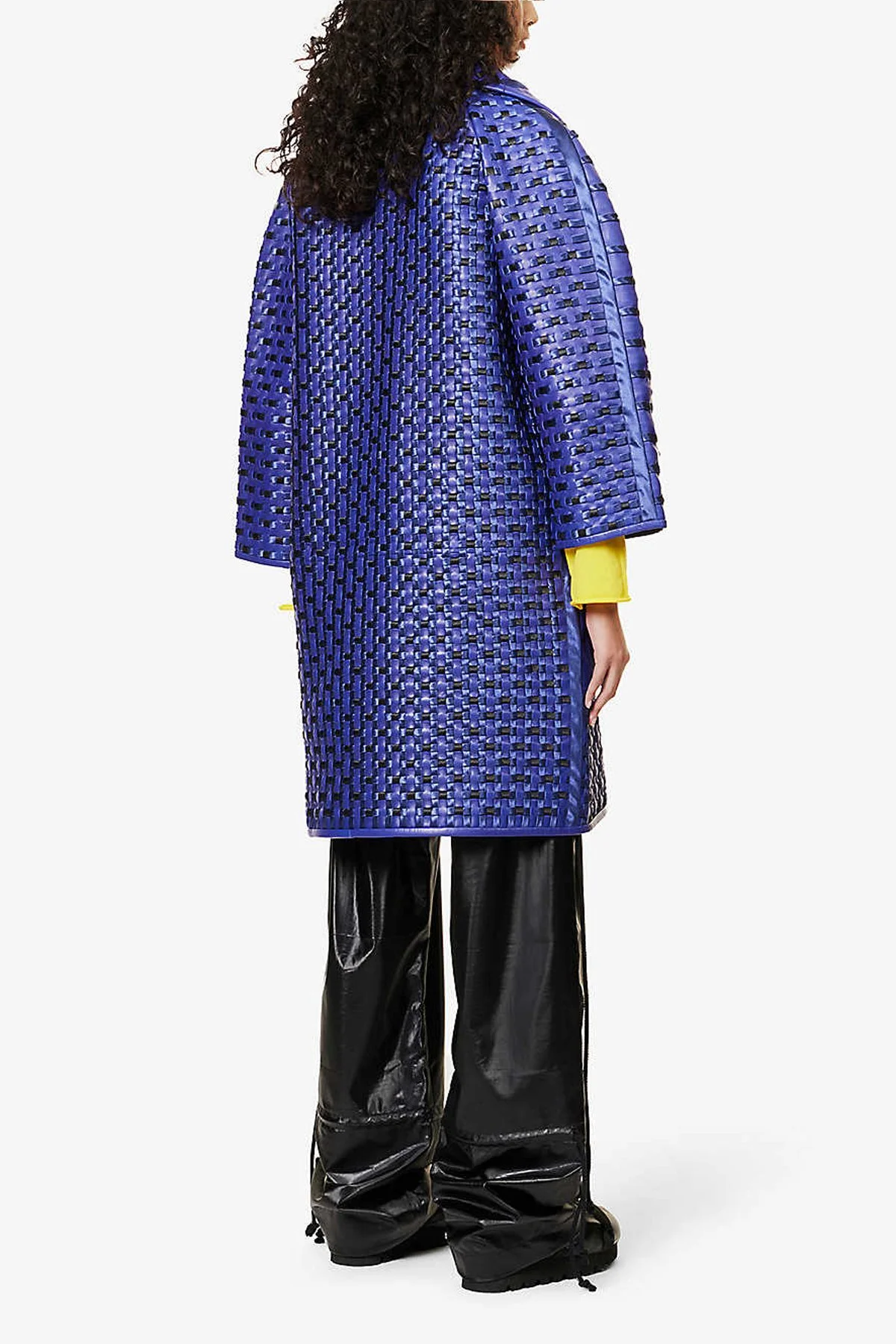 MartinaSpetlova-Coat-Blue-Handwoven-Jacket-Multicolored-Sustainable-Leather-1.jpg