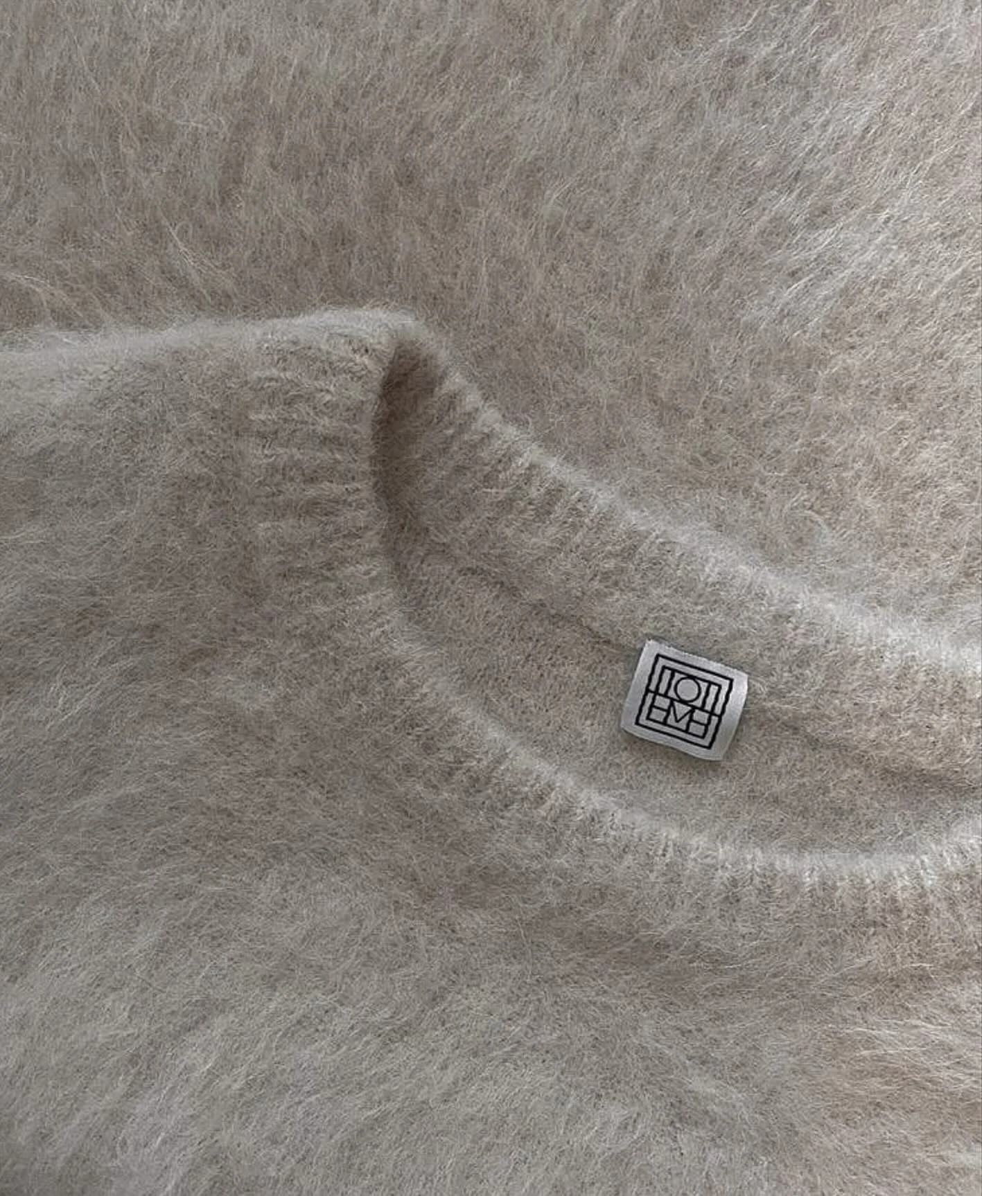 Winter wardrobe staples

#aesthetics #toteme #winter #wardrobestaple 
#personalshopping #wardrobecuration #designerclothing #resale #fashion #luxury