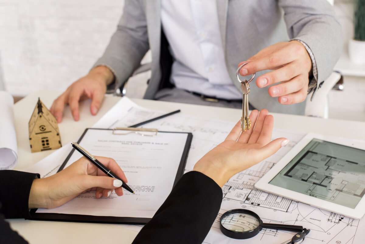Protege el Título de tu Casa: Lo que Debes Saber