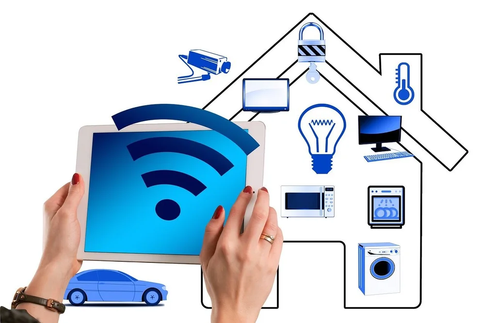 Z-Wave vs Zigbee vs WiFi: Which Smart Home Protocol Is Best in 2026 ...