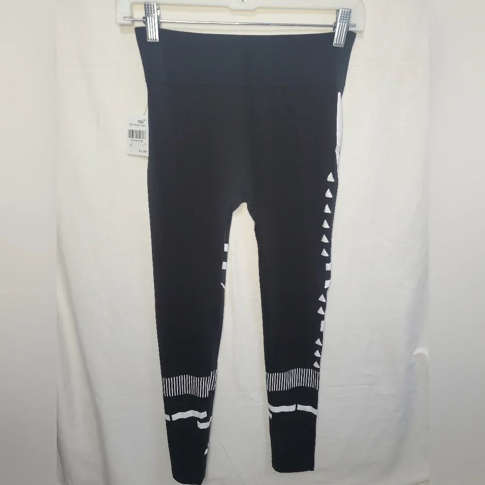 New Oppa Black and White Booty Lift Leggings Size S/M