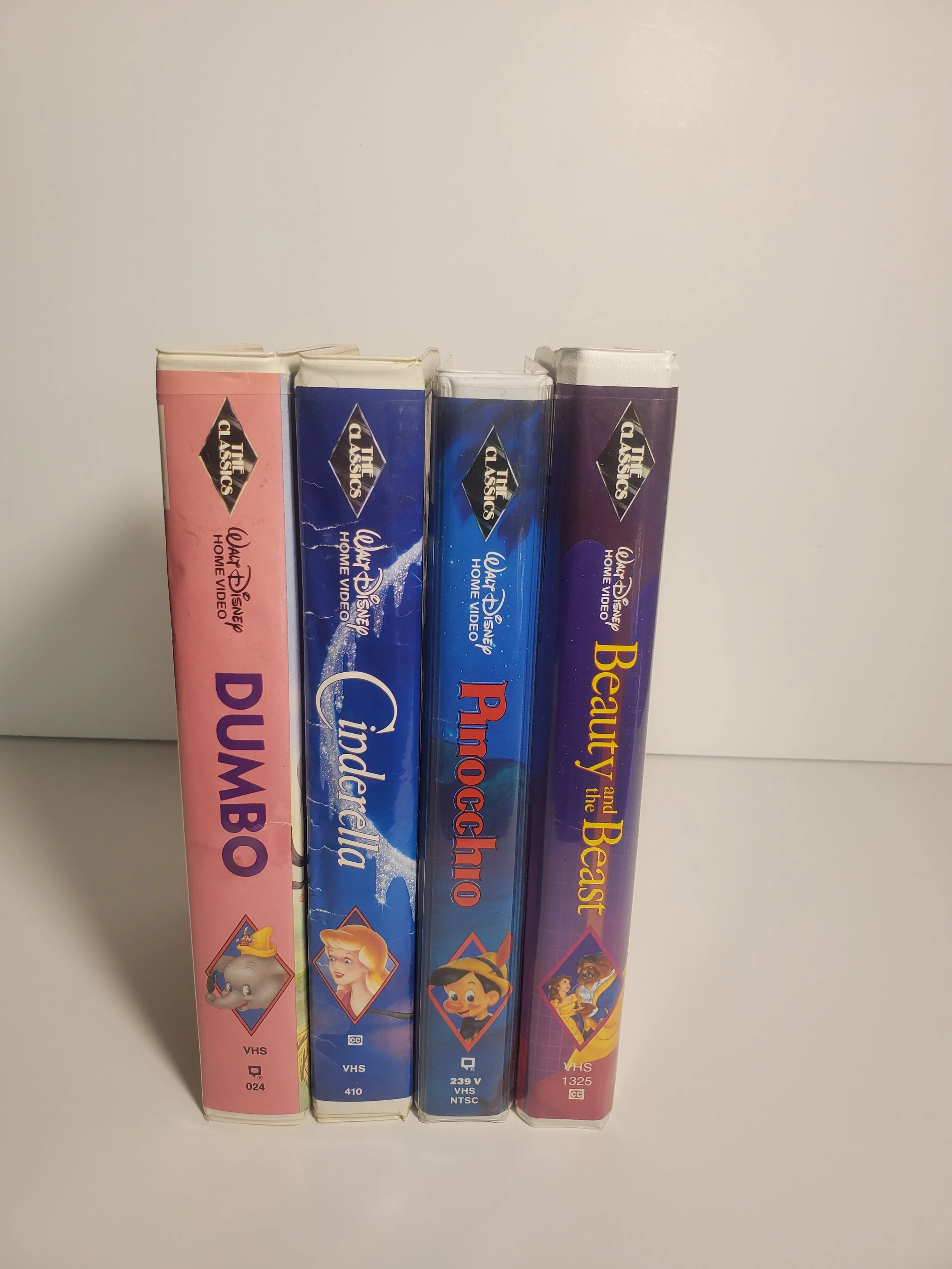 Pre-Owned Lot Of 4 Vintage Walt Disney Black Diamond Classics VHS's All Tested