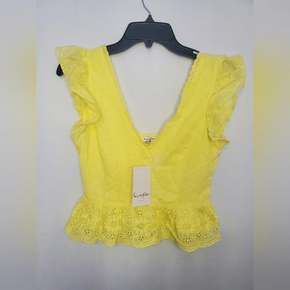NWT Yellow Women’s Love Fire Crop Top Size Small/P