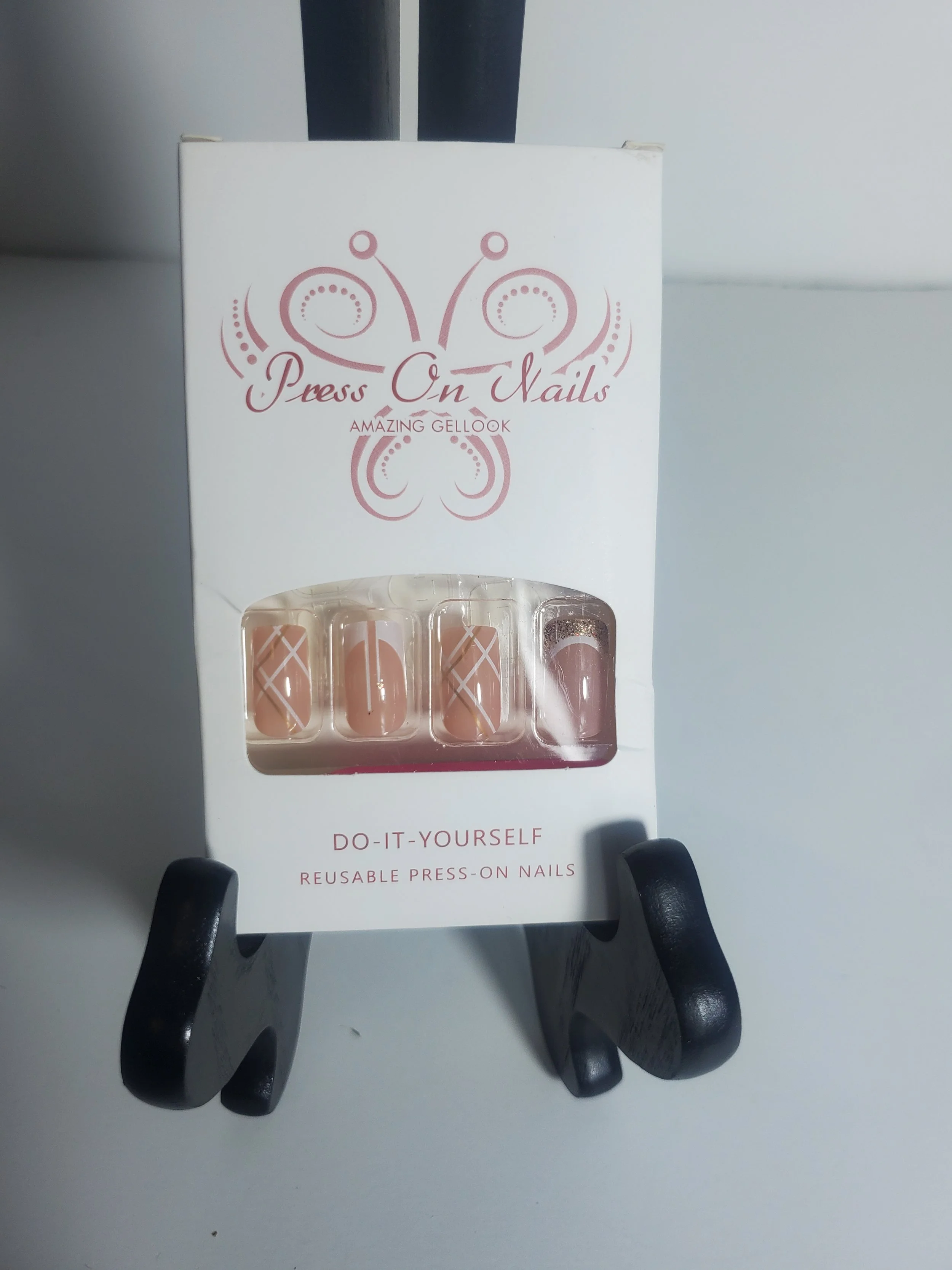 New 24 Piece Glitter French Tip Do-It-Yourself Press Ons Medium