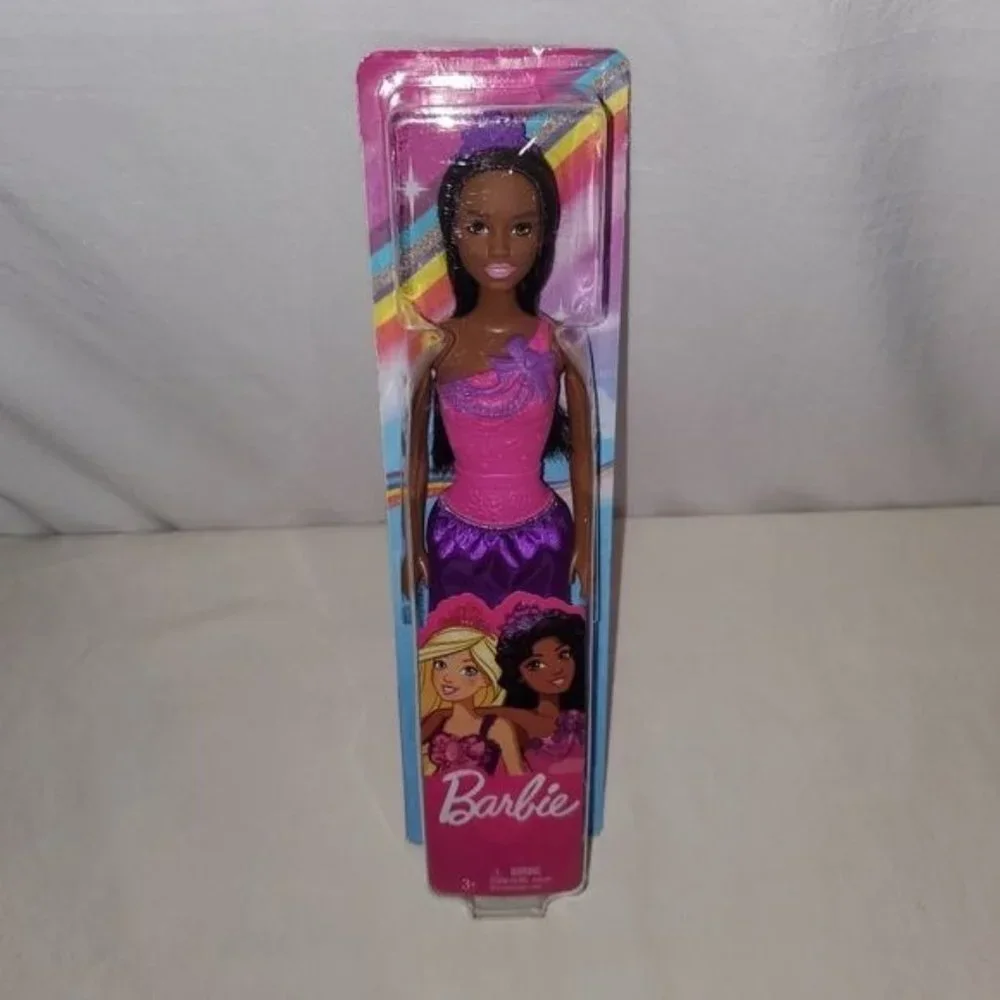 New 2018 Barbie Dreamtopia Brunette Princess Doll Purple With Purple Accessories