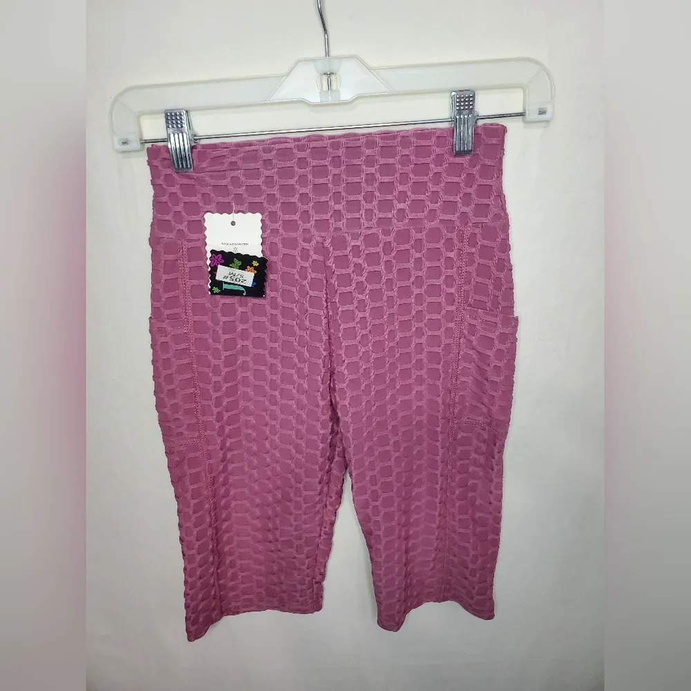 New Juniors Pink HoneyComb Above The Knee Workout Shorts Size S/M