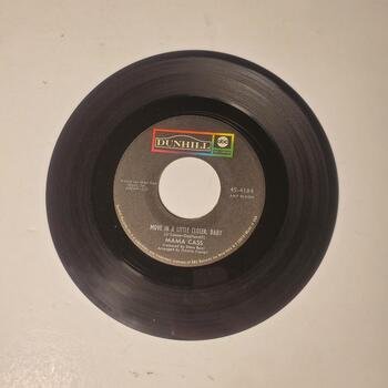 Vintage Mama Cass 7" Vinyl Record Single 45 RPM Dunhill ABC Rec Untested