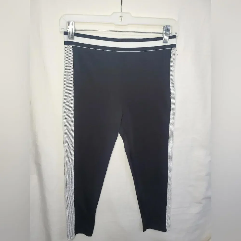 Pre-Owned Ambiance Black and White Leggings Size Medium