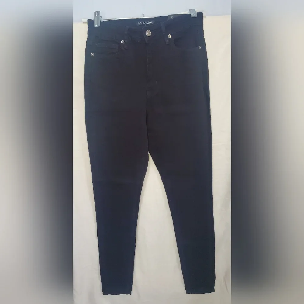 New Women’s Black Coraline High Rise Jeans Size 5