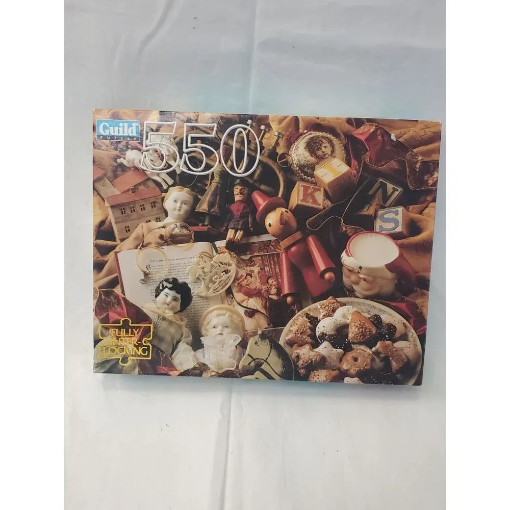 Pre-Owned 550 Piece Puzzle Traditions