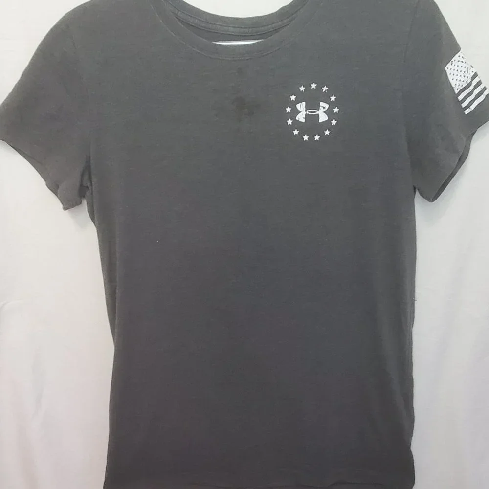Pre-Owned Grey The Classic Tee Boys Youth Size Small/P
