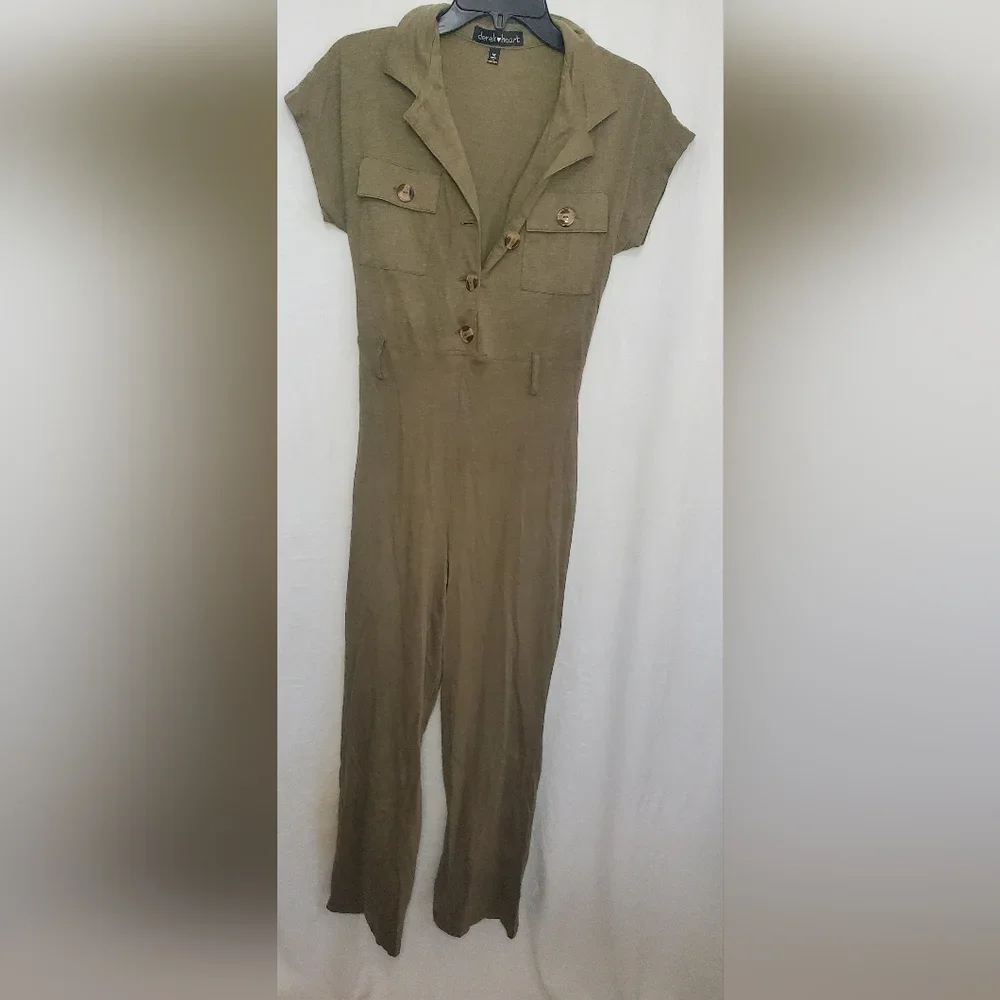 Pre-Owned Women’s Derek Heart Green Romper Size Medium