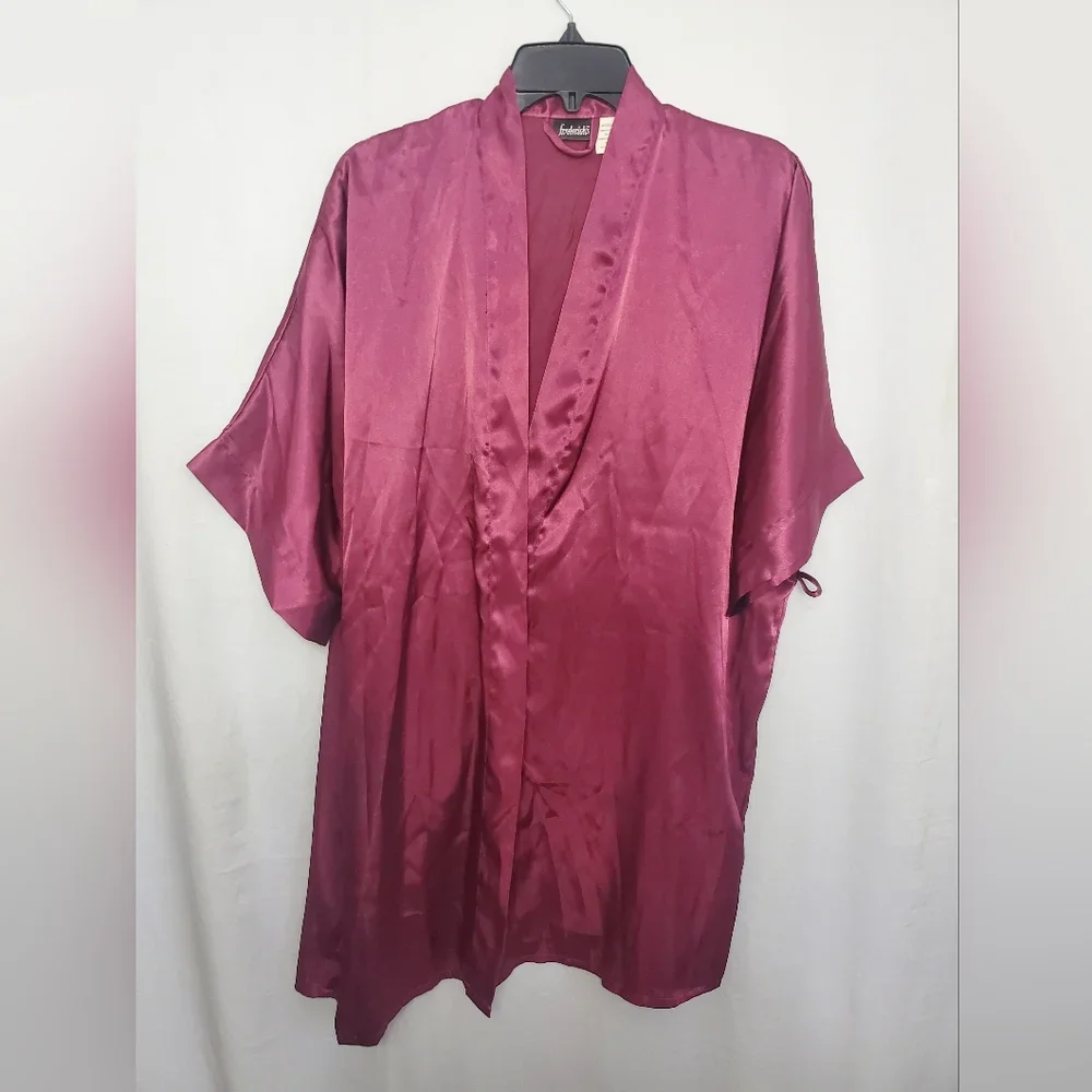 Pre-Owned Women’s Frederick’s Purple Nighttime Gown Size Medium