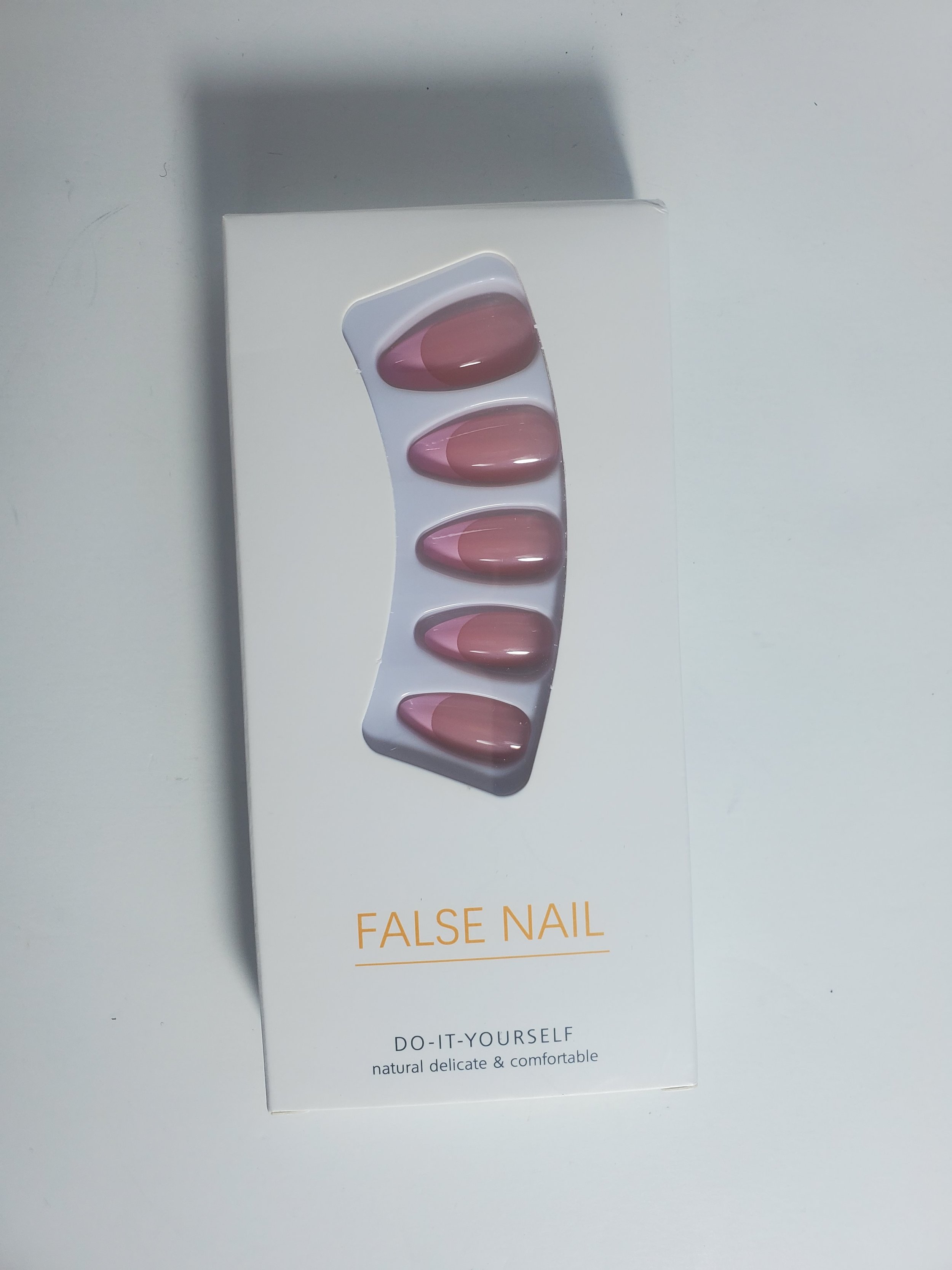 New 24 Piece Pink French Tip Round Press Ons Medium