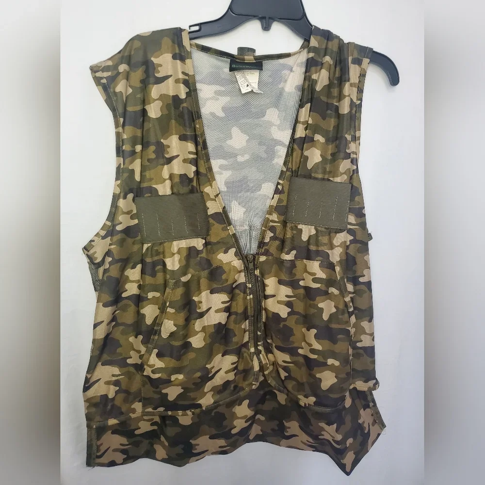 Pre-Owned Women’s Quiet Wear Camo Vest Size XL