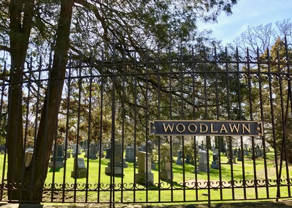 Woodlawn Cemetery