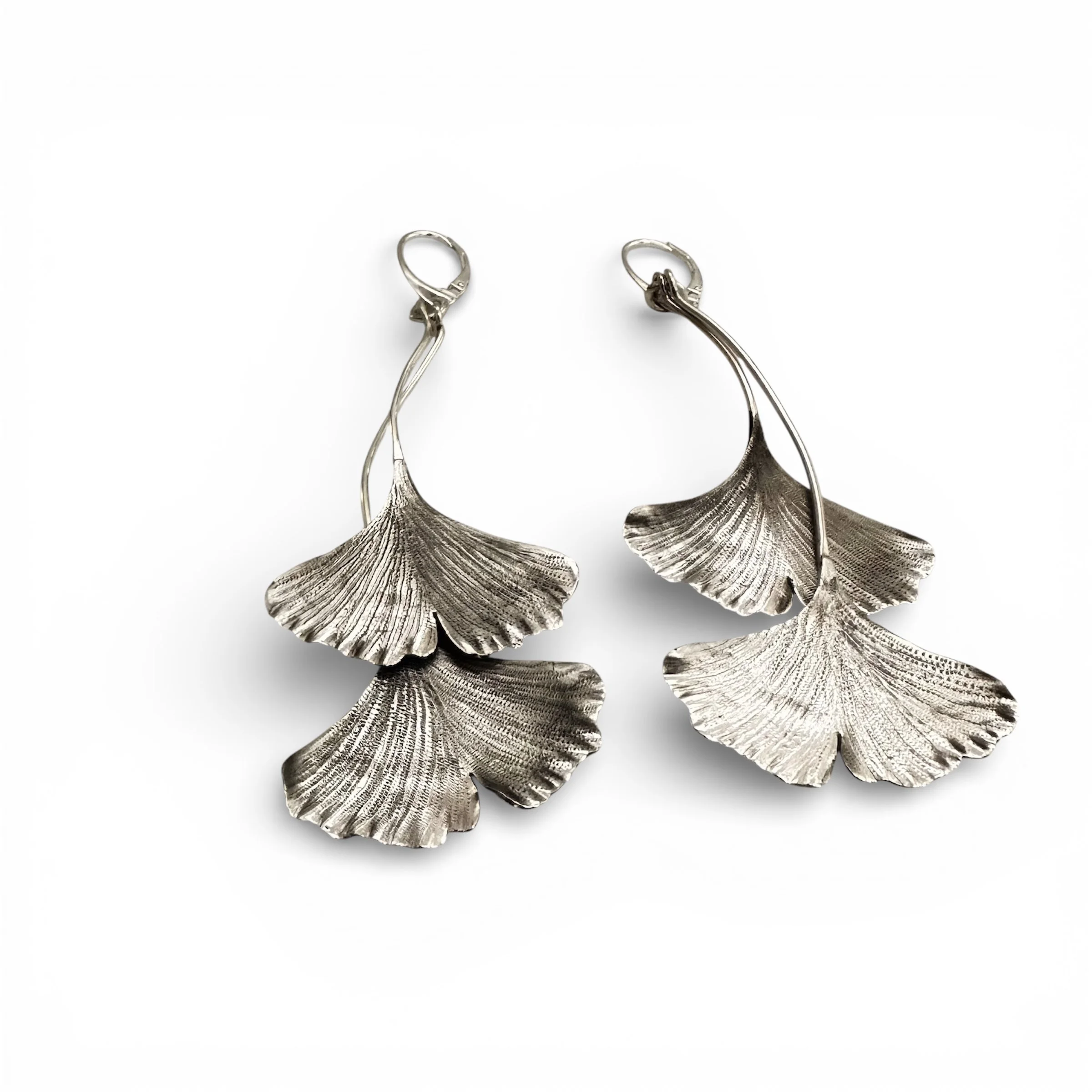 Swaying Ginkgo Leaf Earrings