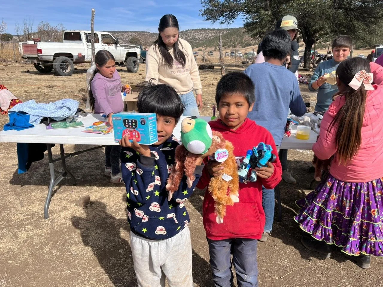 Black Fridays Spreads Holiday Joy in Mexico