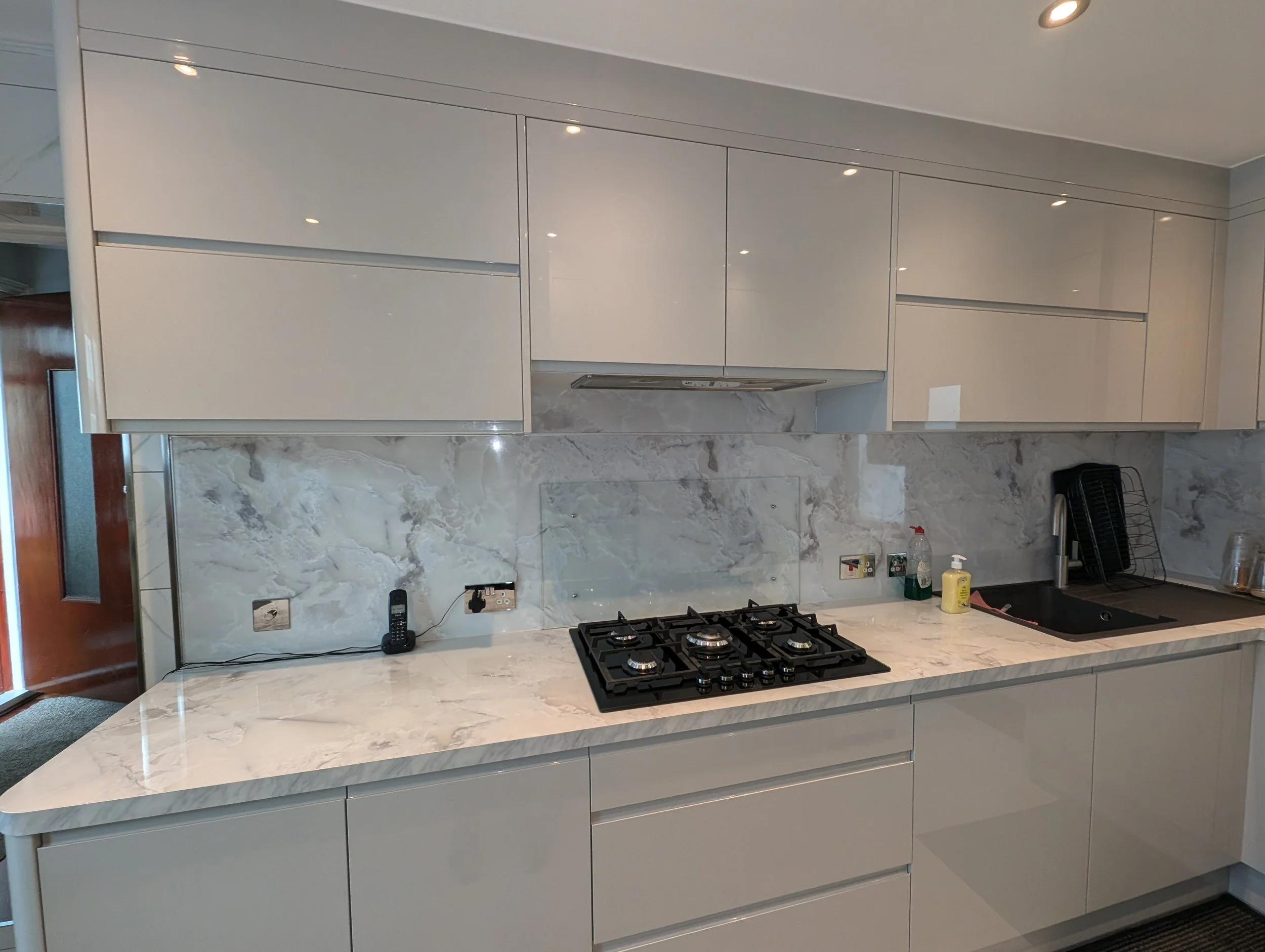 fit-to-perfection-kitchens-stone.jpg