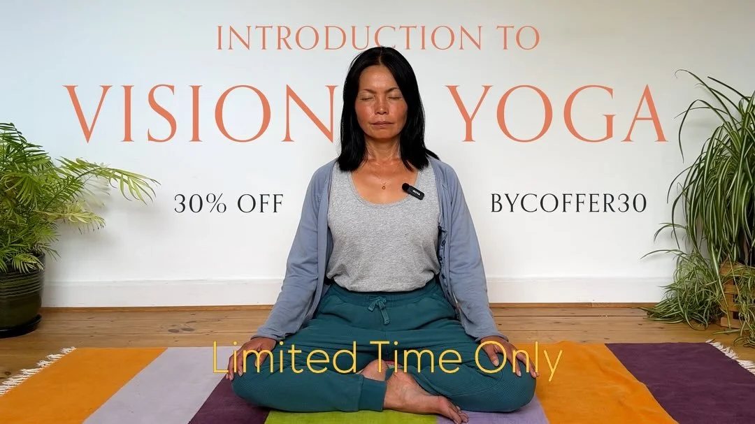 New online Vision Yoga course announcement 📣 

So happy to share this exciting news! 

✔️ 35 bite sized videos
✔️ Audio files so you can listen &amp; relax your eyes
✔️ 5 tips for Better Vision PDF
✔️ Unlimited access 
✔️ Fun Quiz 

I&rsquo;ve taugh