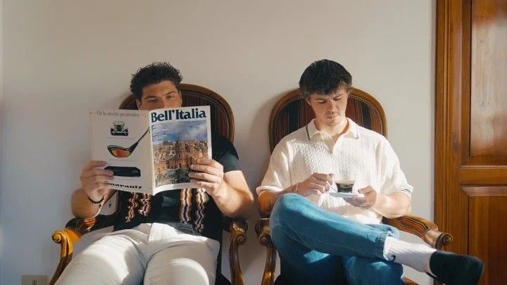 5 Things I&rsquo;ve Learned While Traveling ✈️

&bull; &ldquo;Enjoy Coffee In The Sun&rdquo; there&rsquo;s nothing better than a hot espresso with a lil extra warmth from the sun
&bull; &ldquo;Wherever You Are, Hear The Music&rdquo; No matter the pla