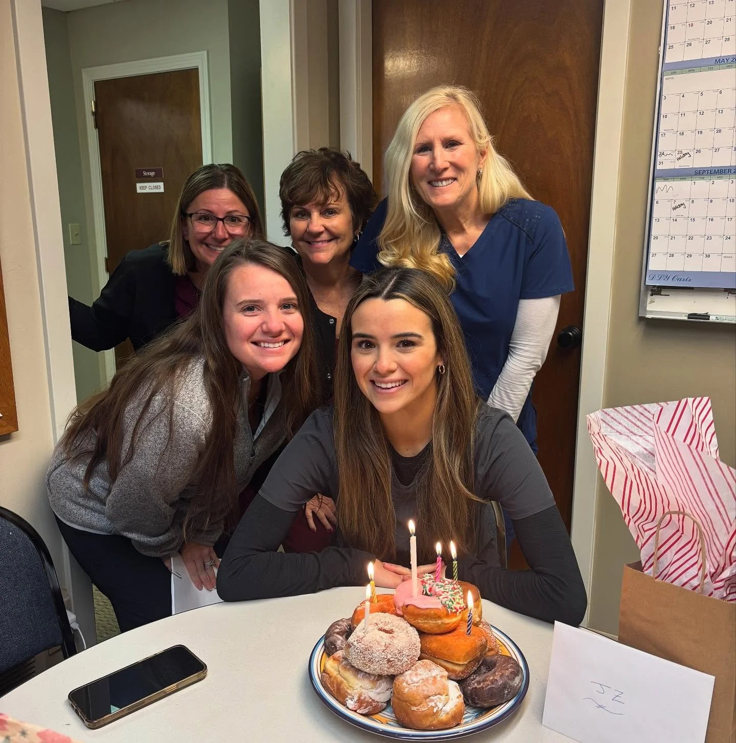 🦷🎂 Clean smiles, good vibes and birthday wishes! Happy Birthday to our amazing hygienist, Jenna! We&rsquo;re lucky to have you on our team! Also&hellip; donut forget to floss daily 😏