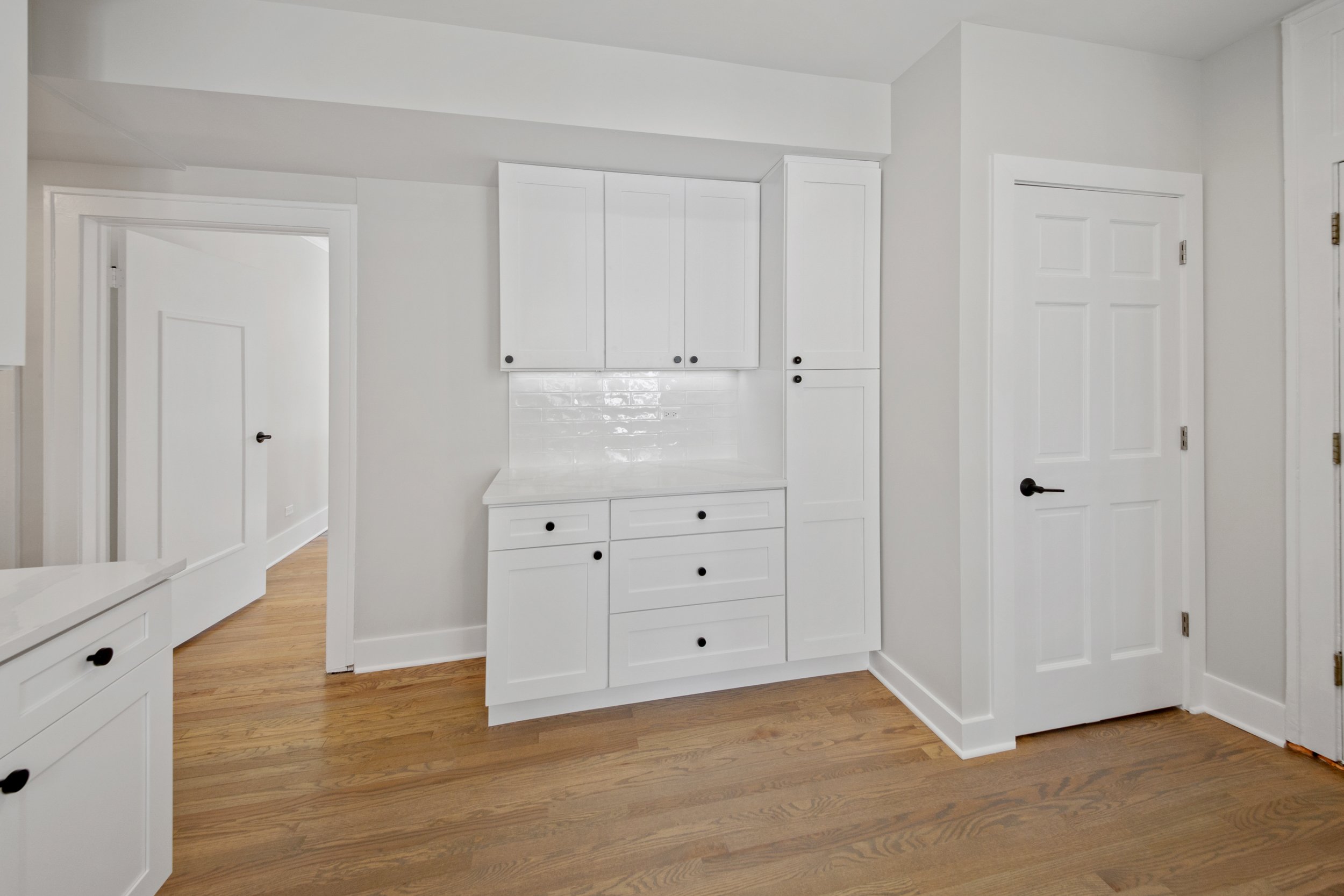 Burke Black Properties - Three Flat Rentals - Kitchen Cabinets.jpg