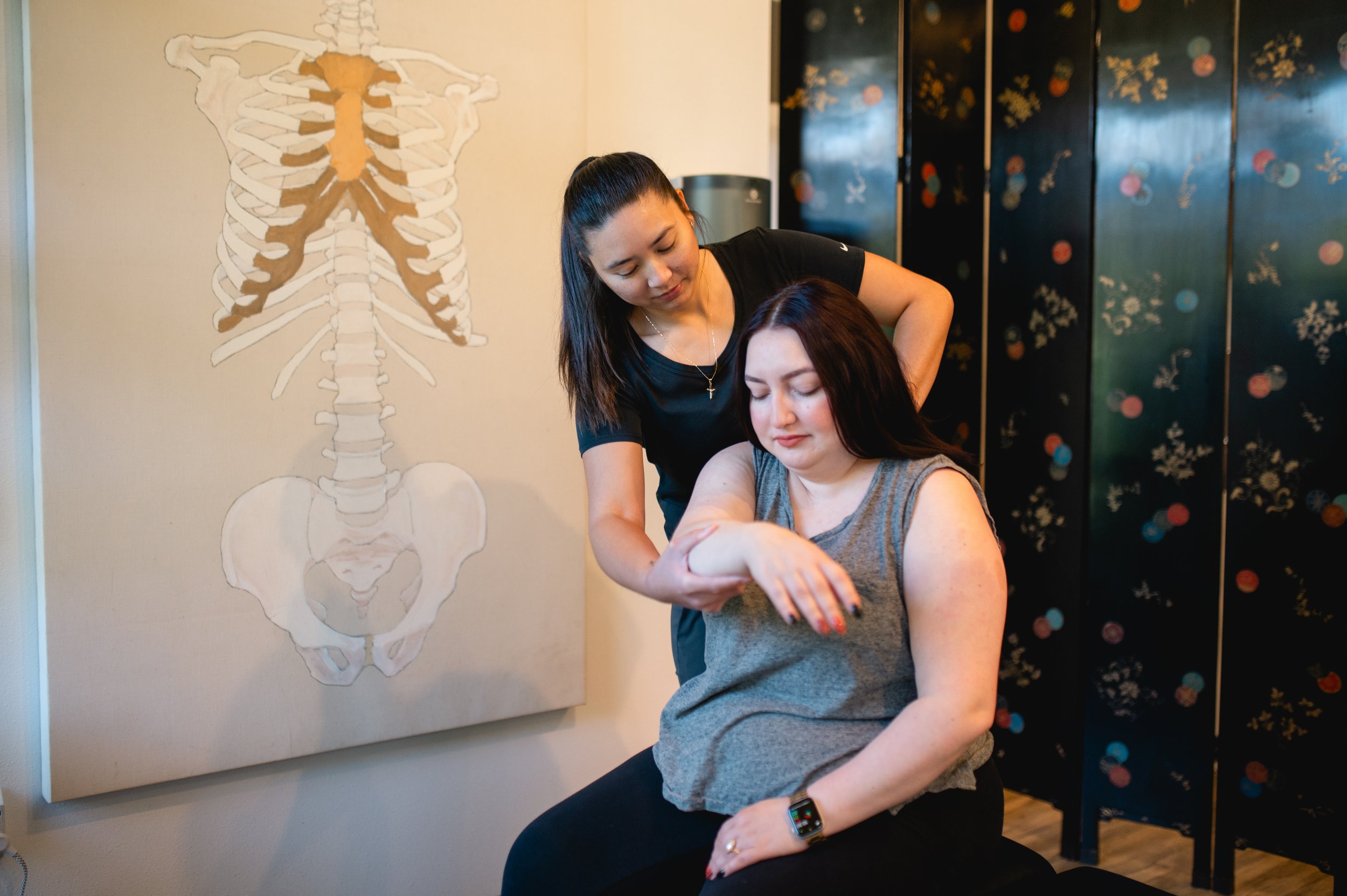 What Actually Happens During a Chiropractic Adjustment?