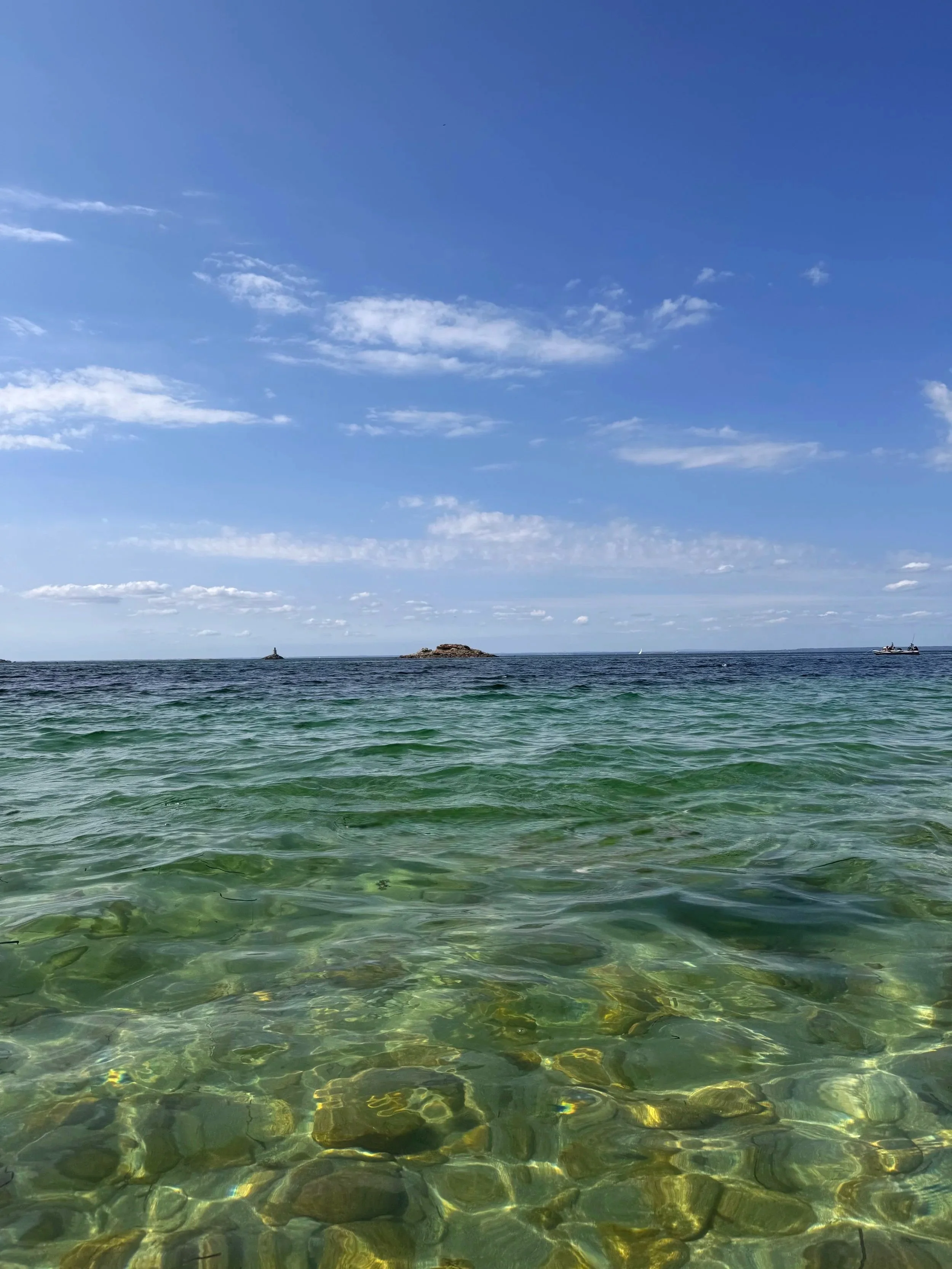 archipel-glenan-bretagne-france-eaux-cristallines.jpg