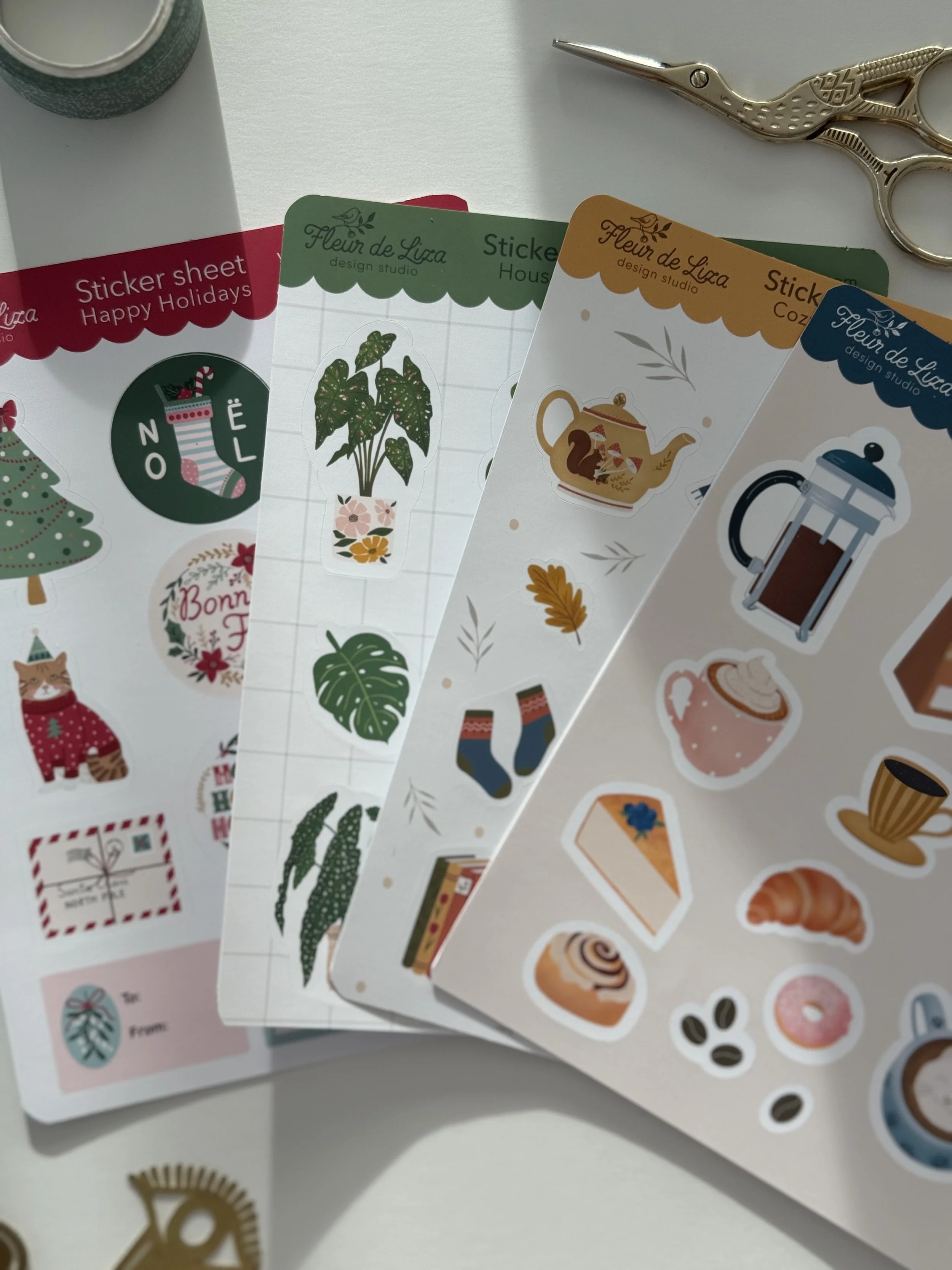 Ensemble de 4 Planches d'Autocollants Thématiques