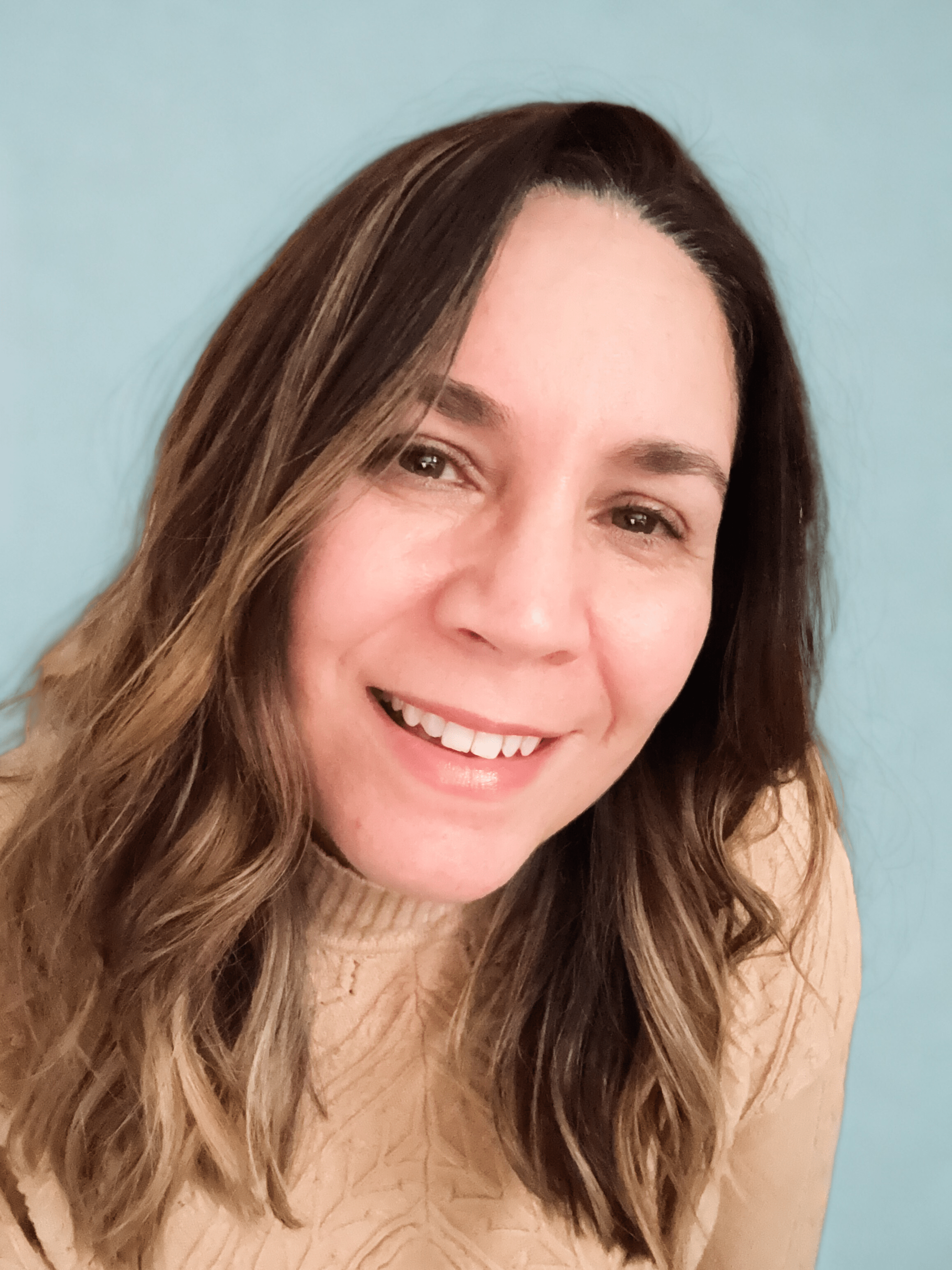 Portrait d’Elizabeth Goncalves, illustratrice et créatrice de motifs