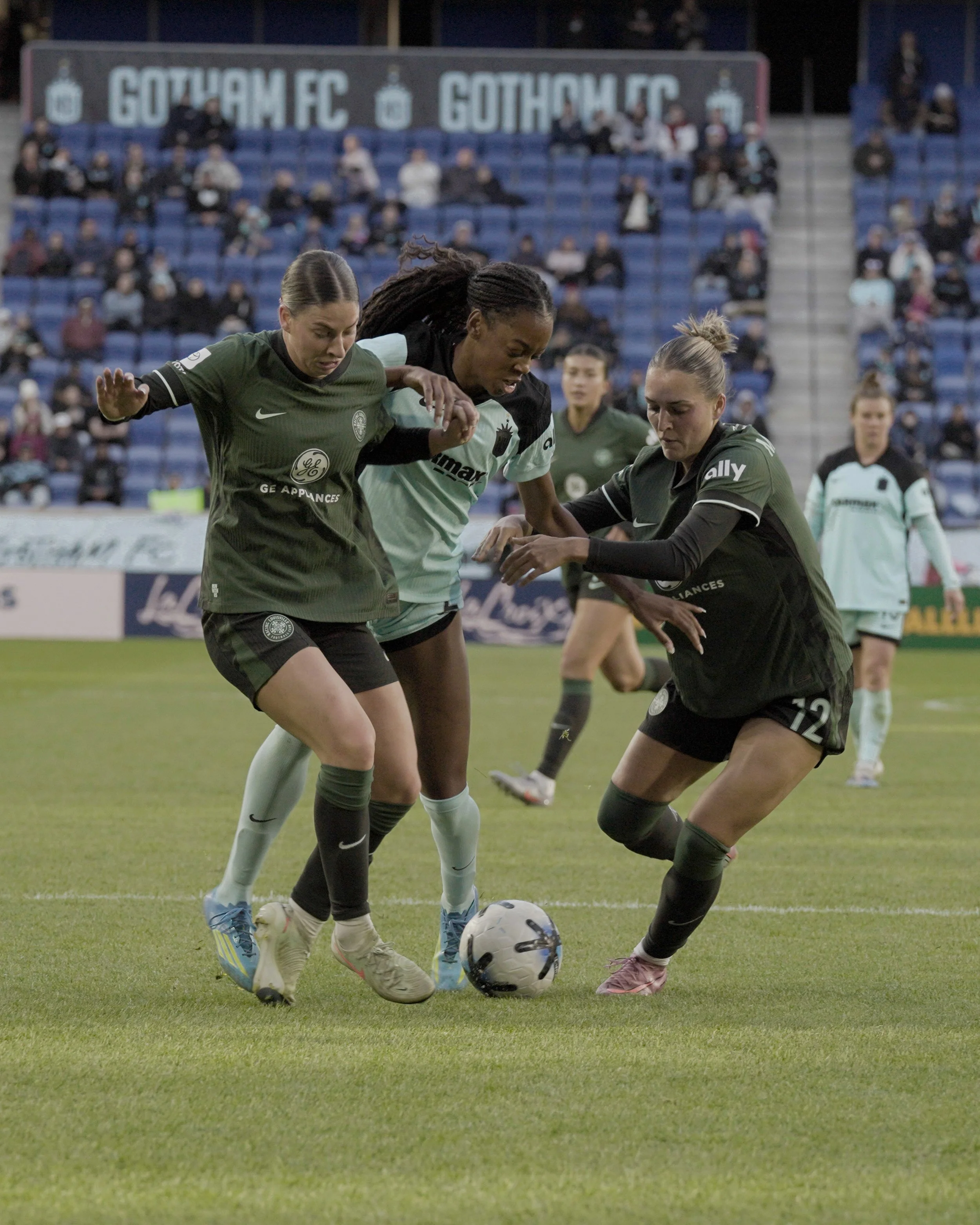 GFC v RL _5.3.26_LizxWavyFooty-6.jpg