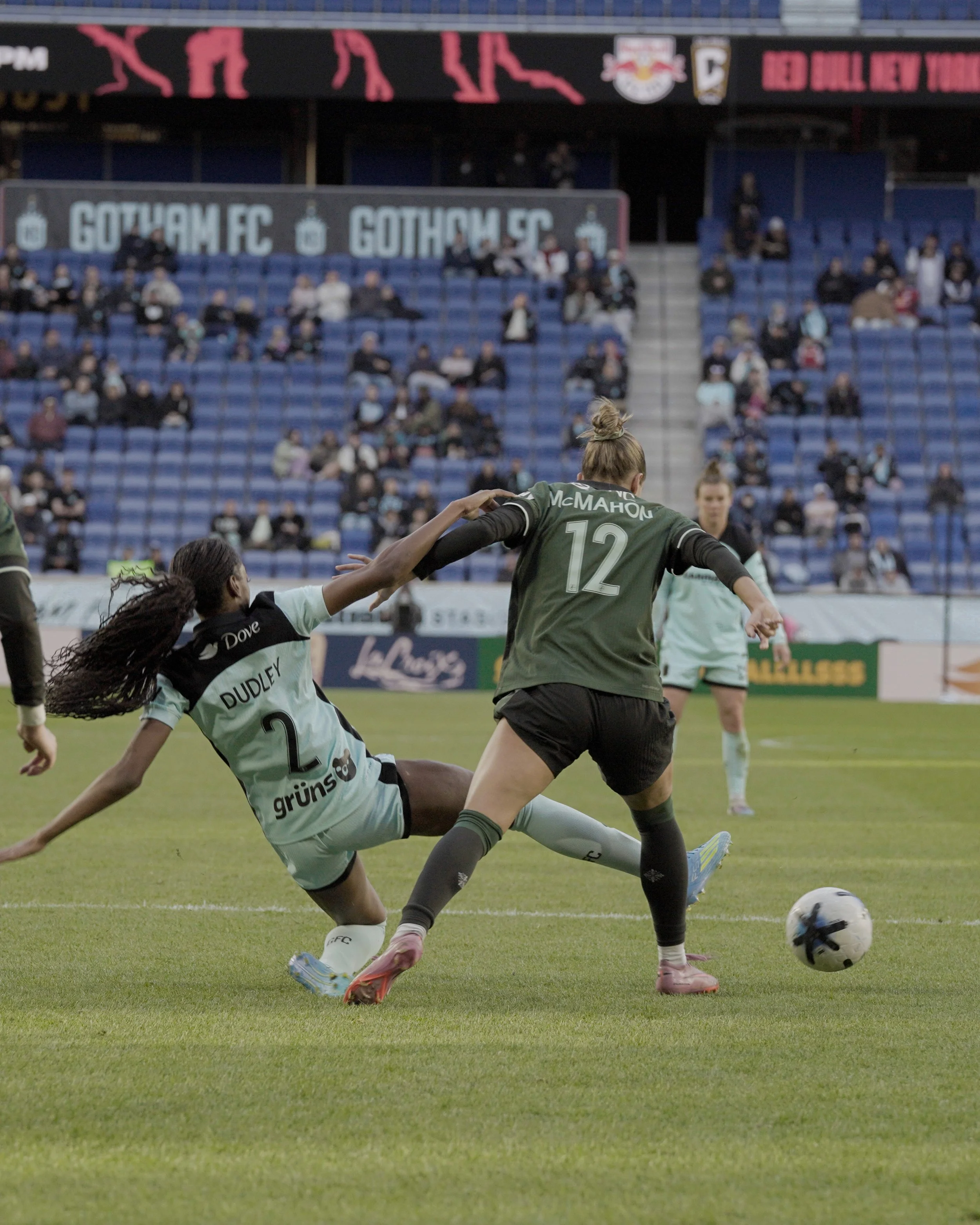 GFC v RL _5.3.26_LizxWavyFooty-5.jpg