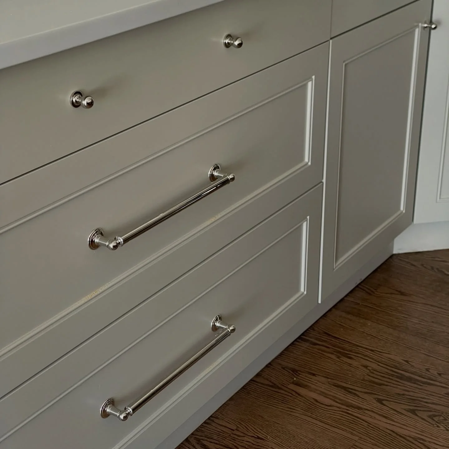 Our Manotick Pinebury project is wrapping up - here are little moments and snippets of how dreamy and exciting this project has been ✨

Our client purchased this home at the end of October, we had 2 short months to specify, redesign and source everyt