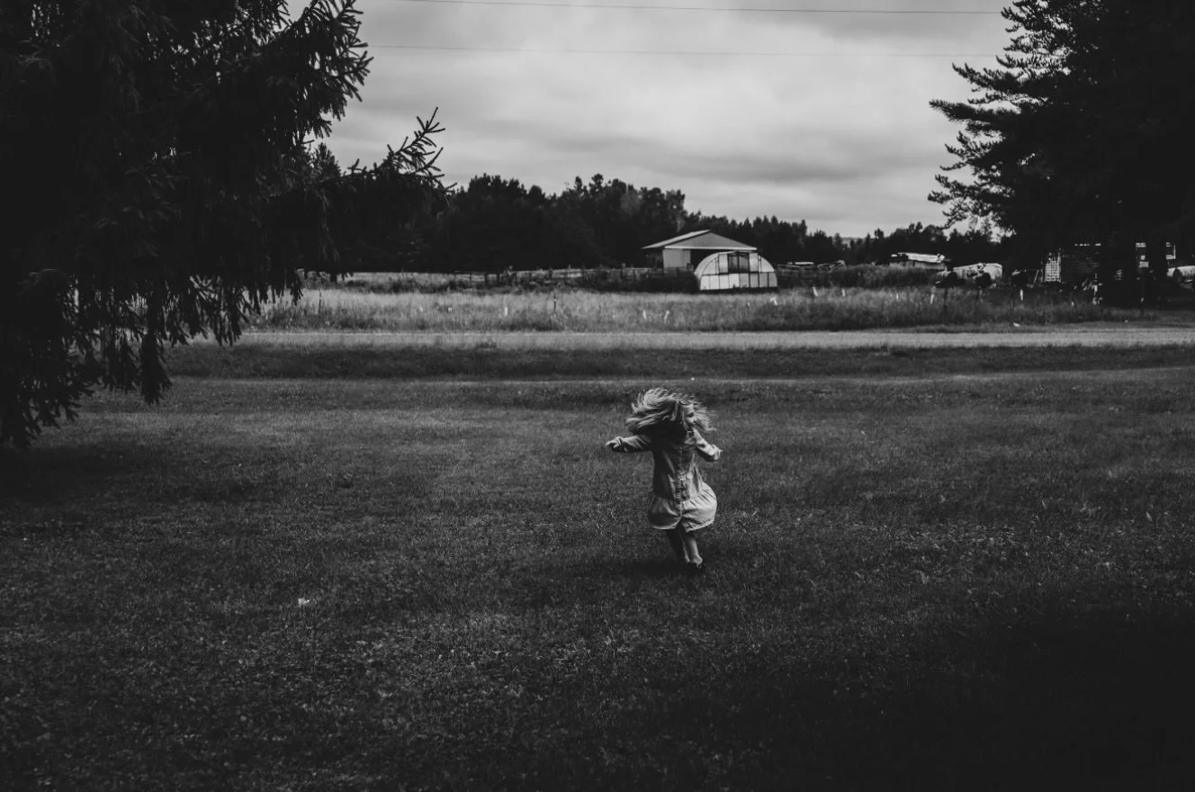 Bristol 🤍 

I got to photograph sooo many loved ones while I was in Northern MN this August. This one was my absolute favorite.