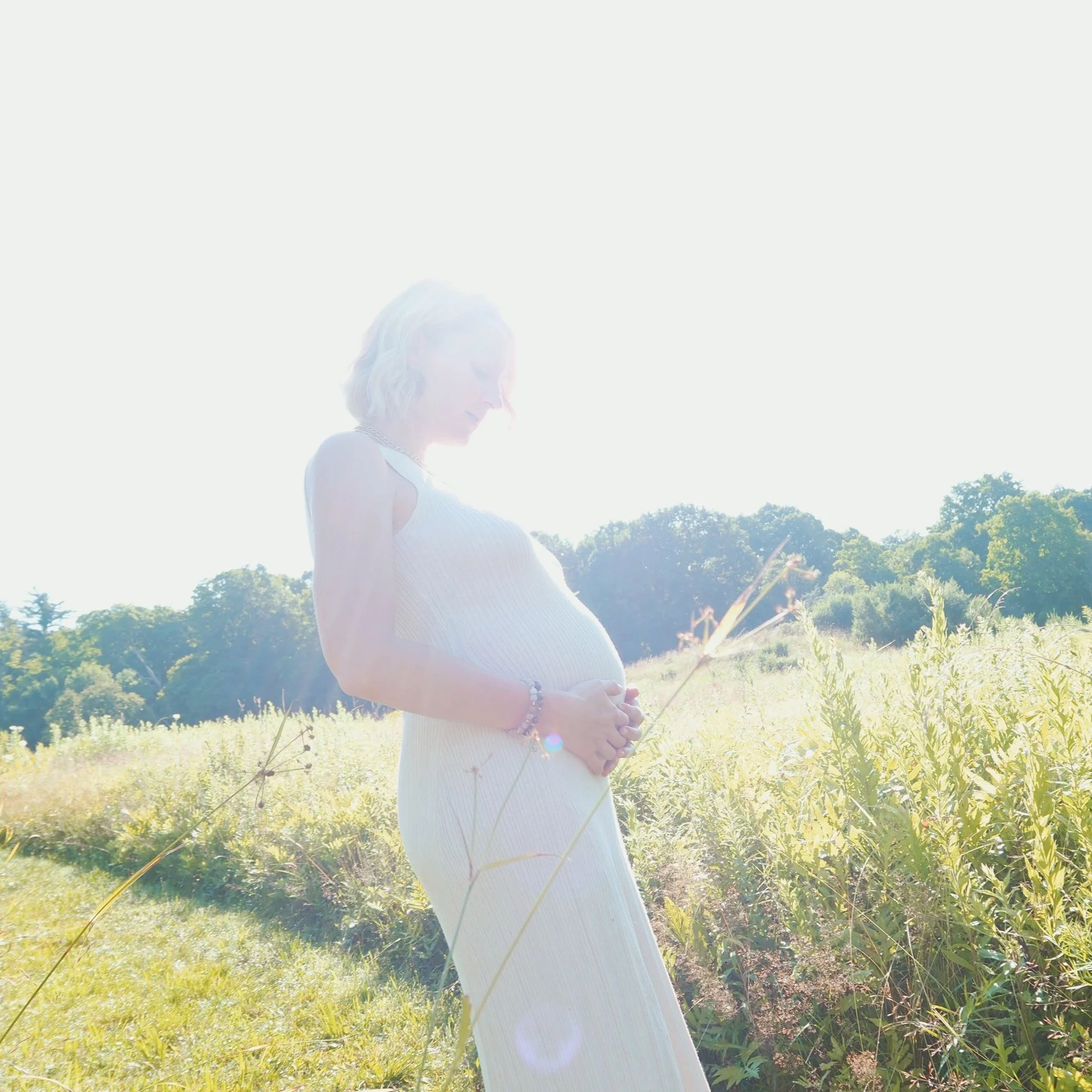 How to Support a Loved One Through Pregnancy Loss: The Power of Presence, Compassion, and Practical Care