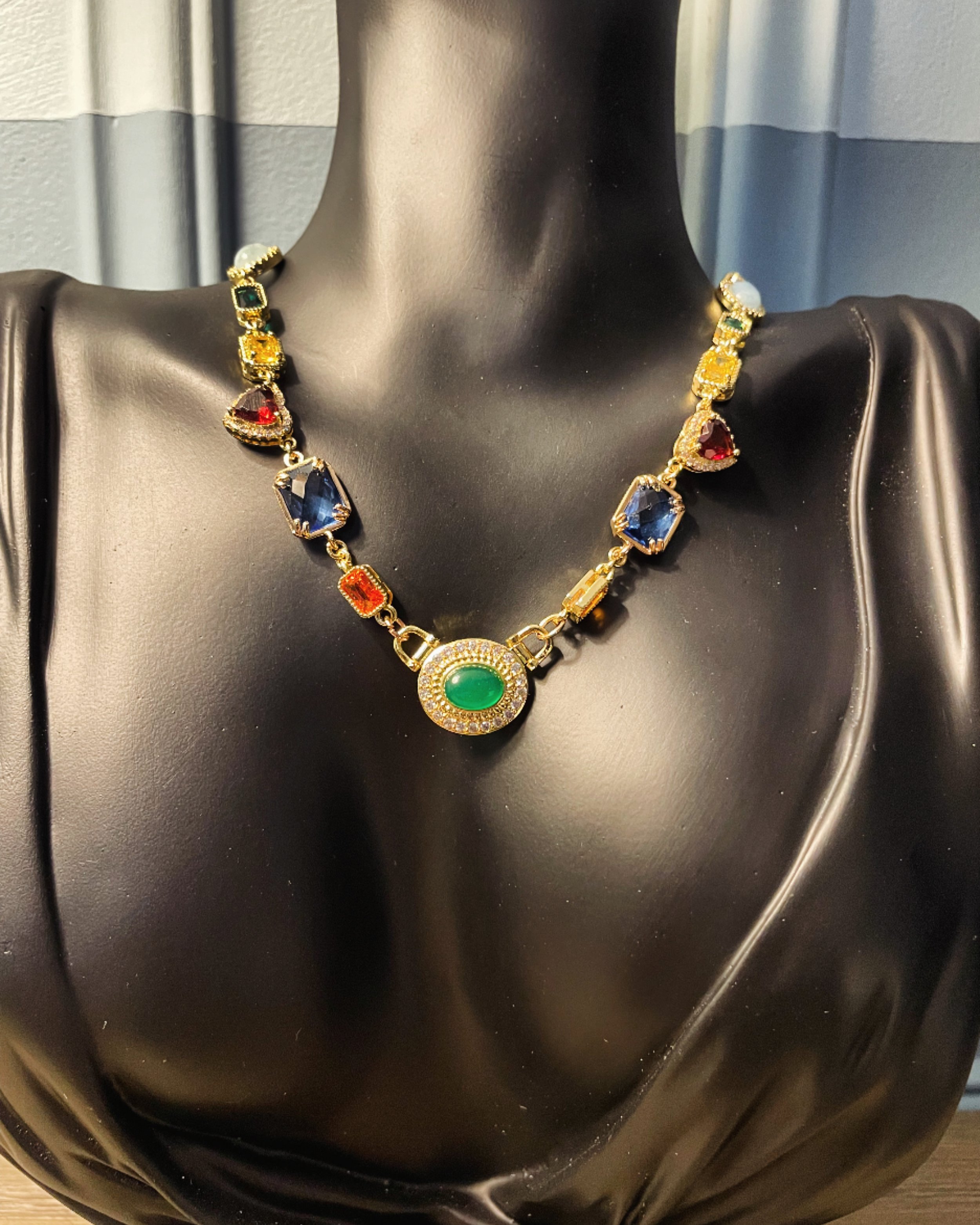 Queen Necklace