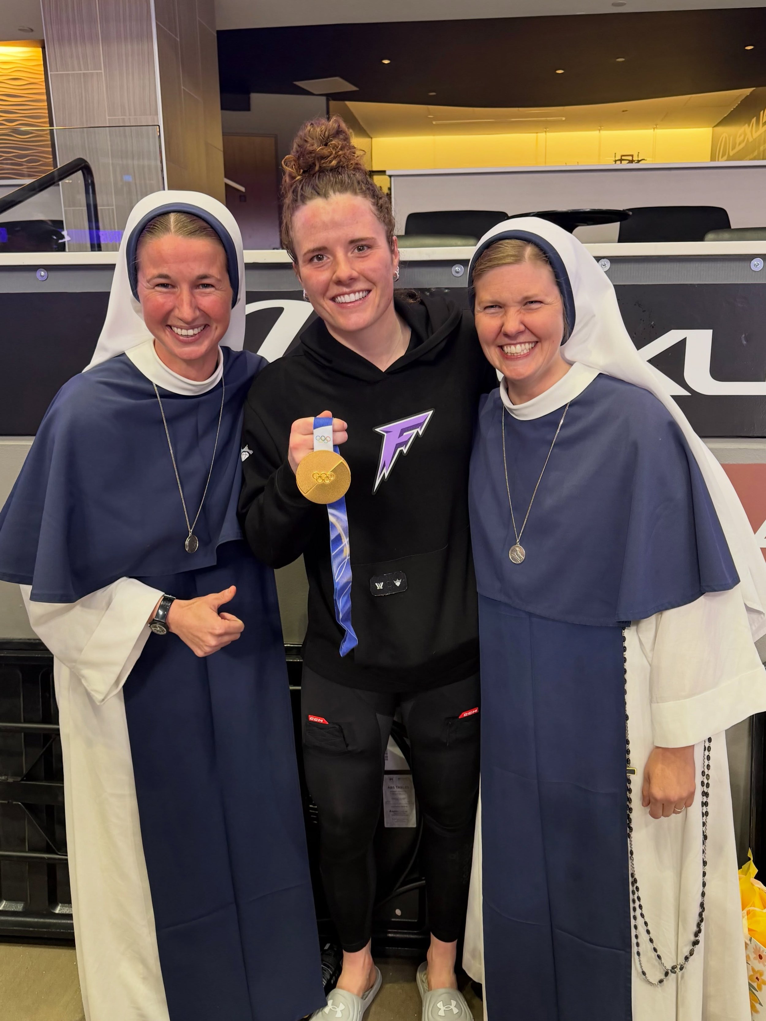 Champions recognize champions 🏅🤝🏼 THE GOLD MEDAL Sr. Mary Grace referenced in our recent podcast episode!! 🙌🏼 Thanks @brittybrittybangbang_  for being a legend! #goldmedal #sistersoflife #champions #fierce #catholic